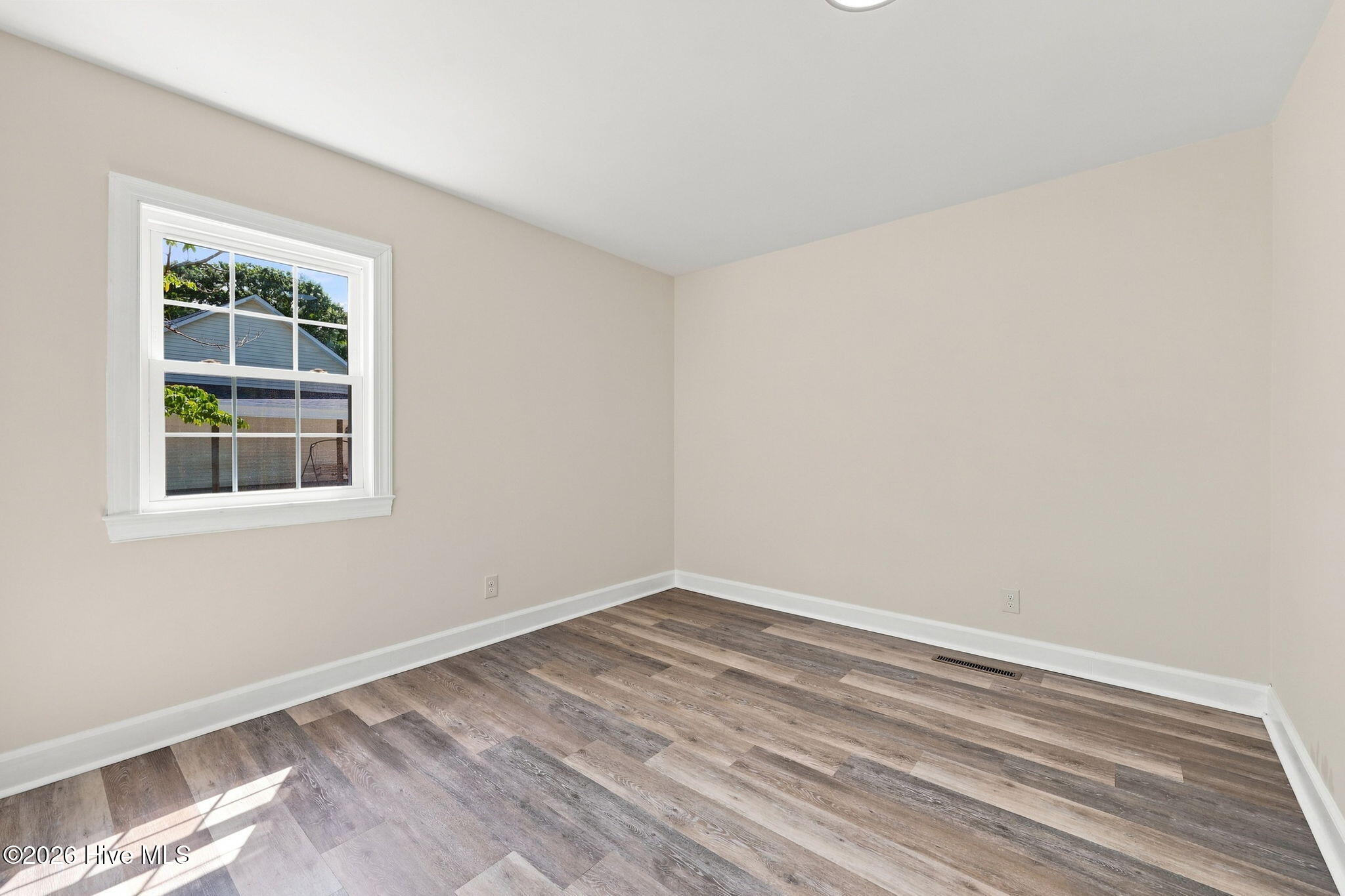 2554 E Forest Drive Property Photo 24