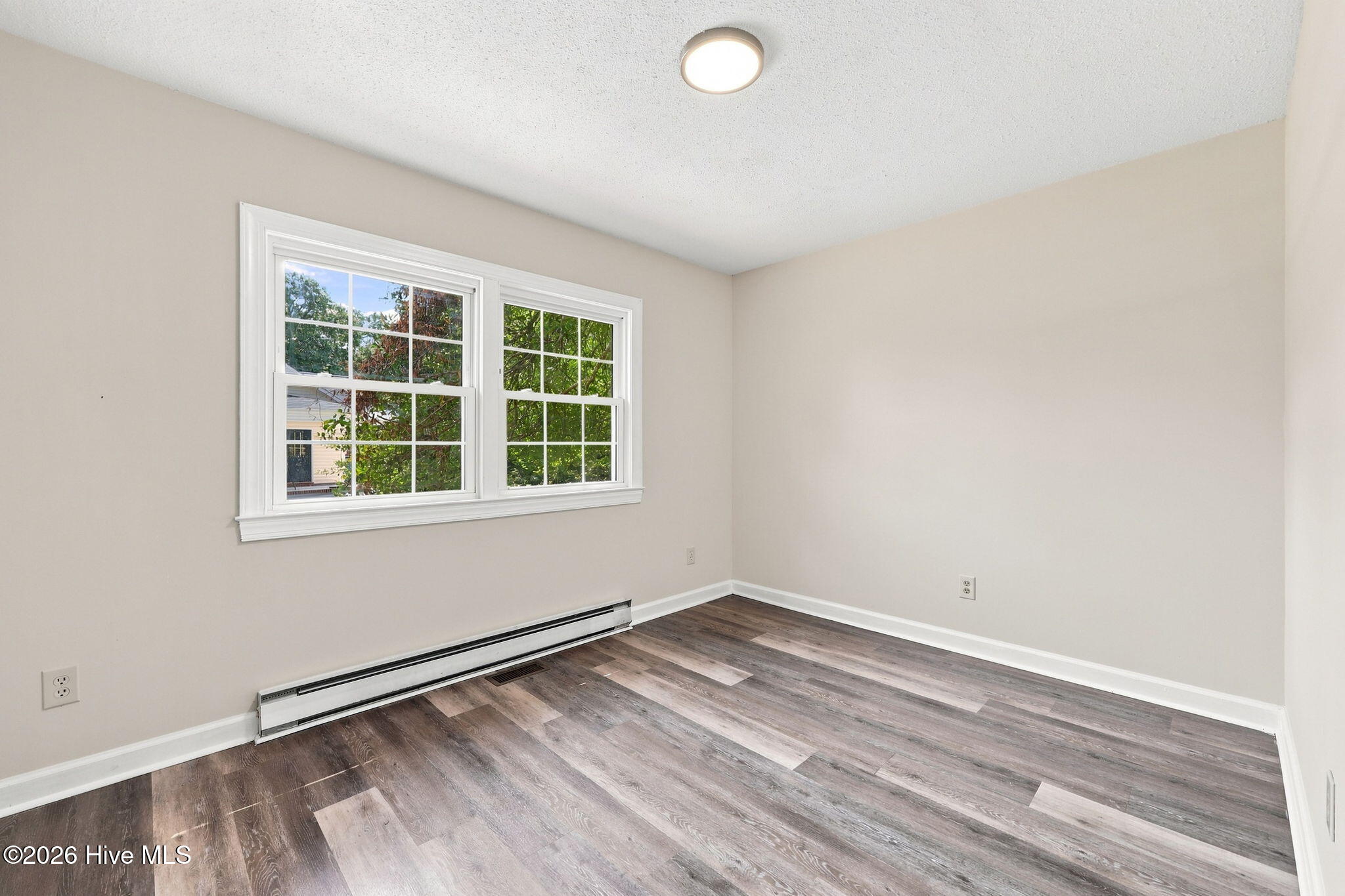 2554 E Forest Drive Property Photo 28