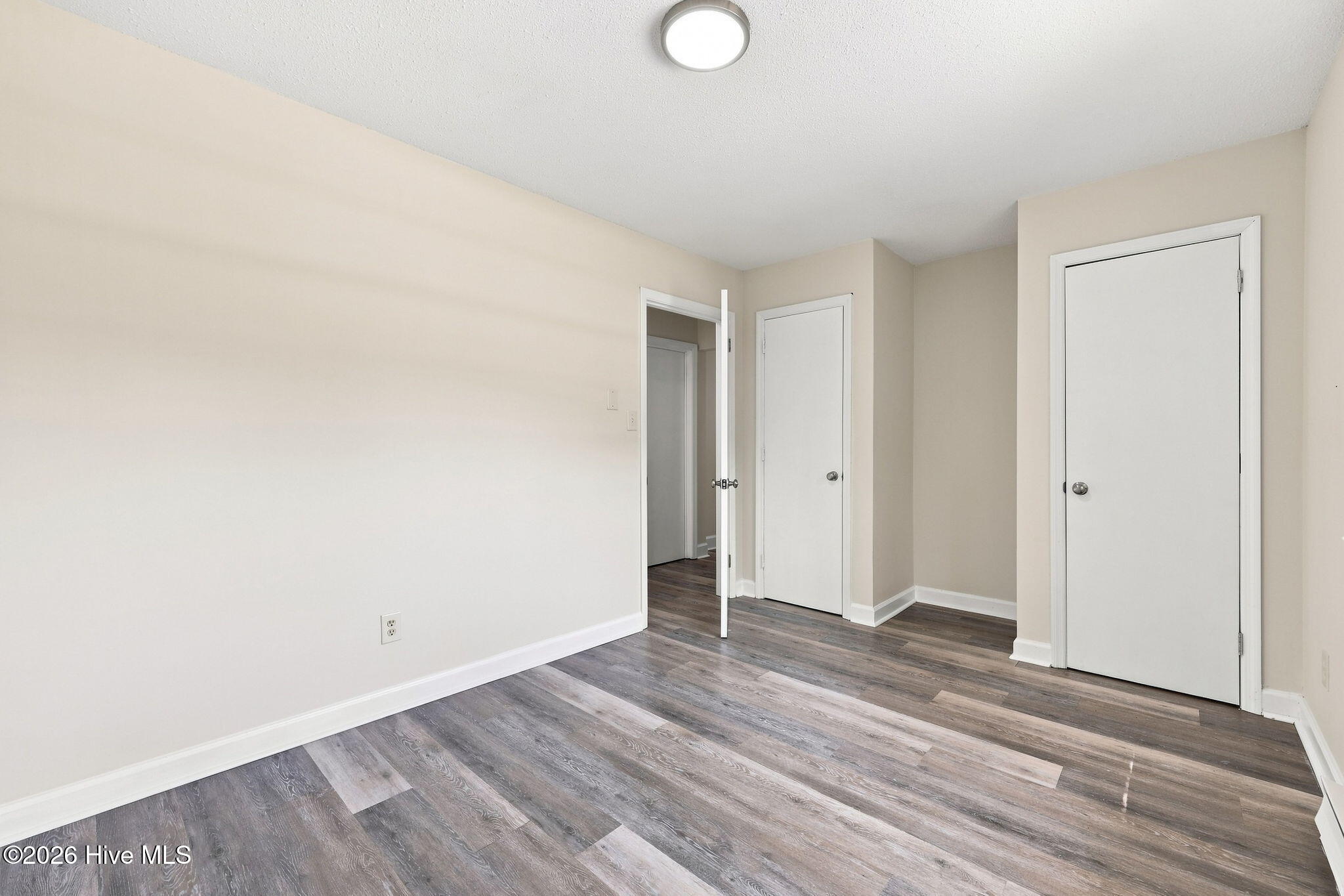 2554 E Forest Drive Property Photo 29
