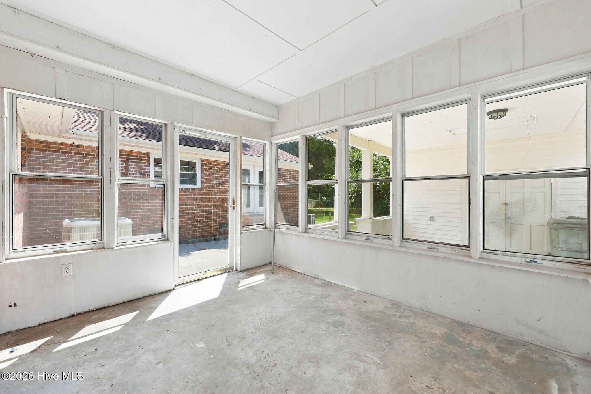 2554 E Forest Drive Property Photo 31