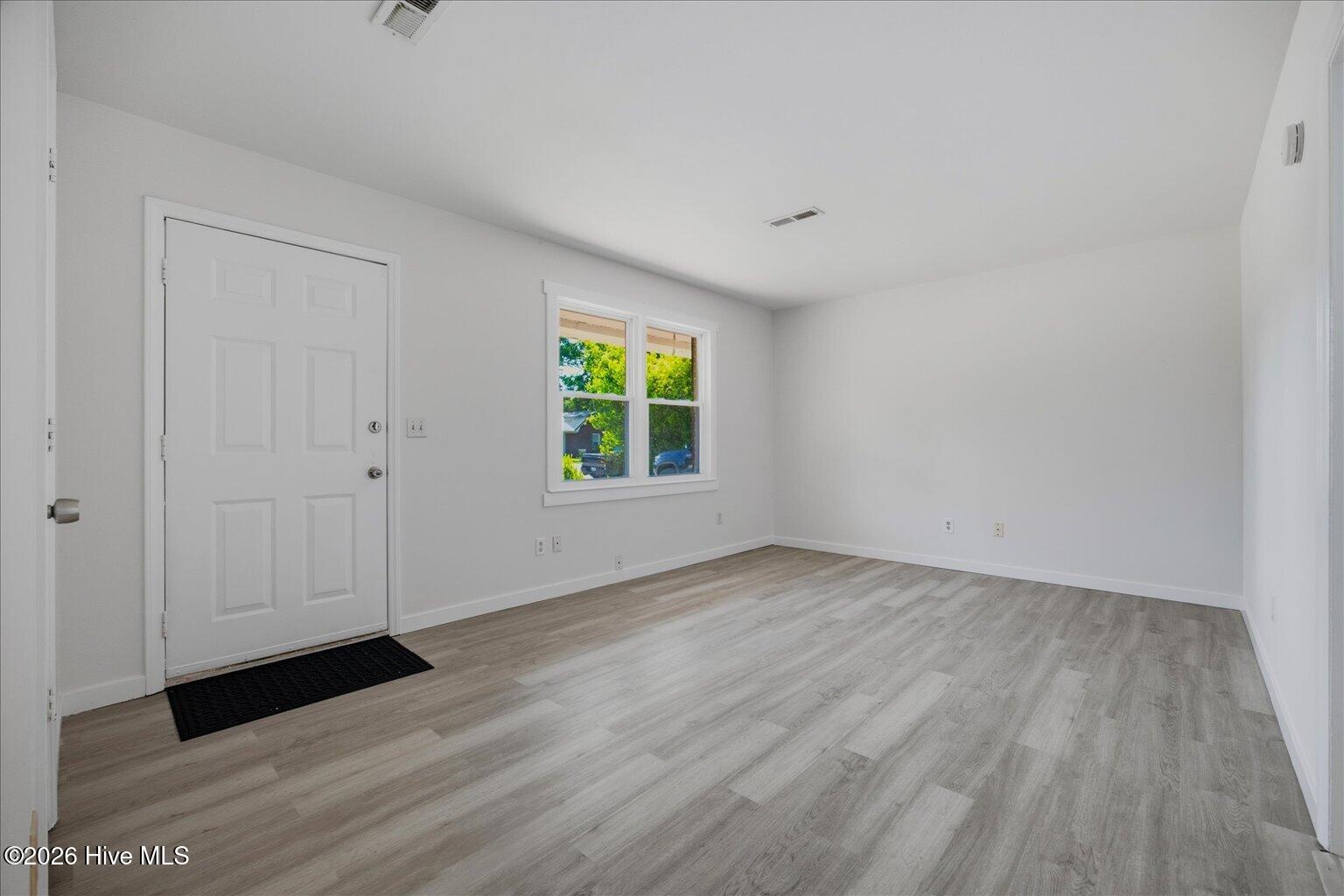 122 Candlewood Drive Property Photo 3