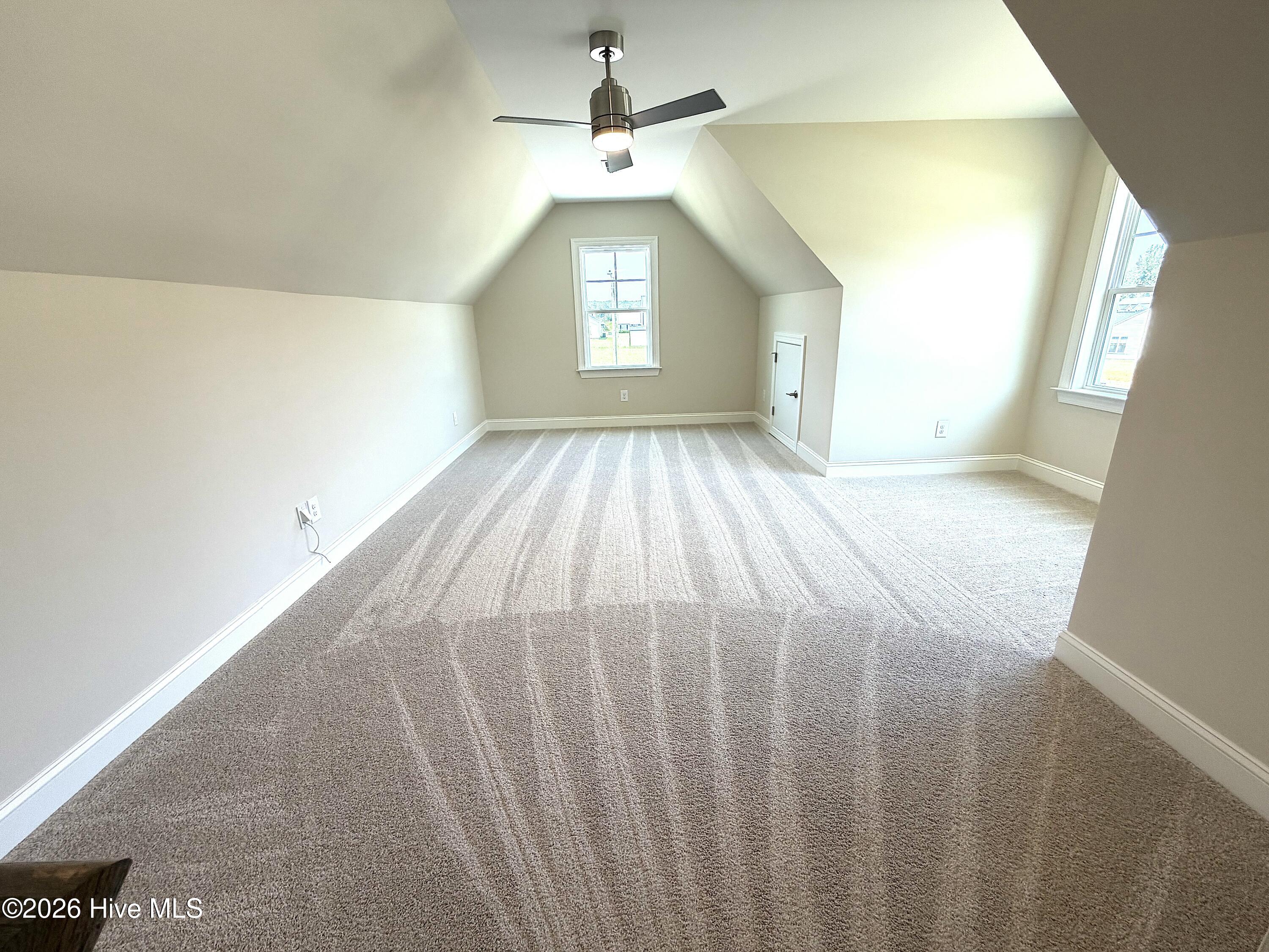 4516 Fairhaven Drive W Property Photo 18