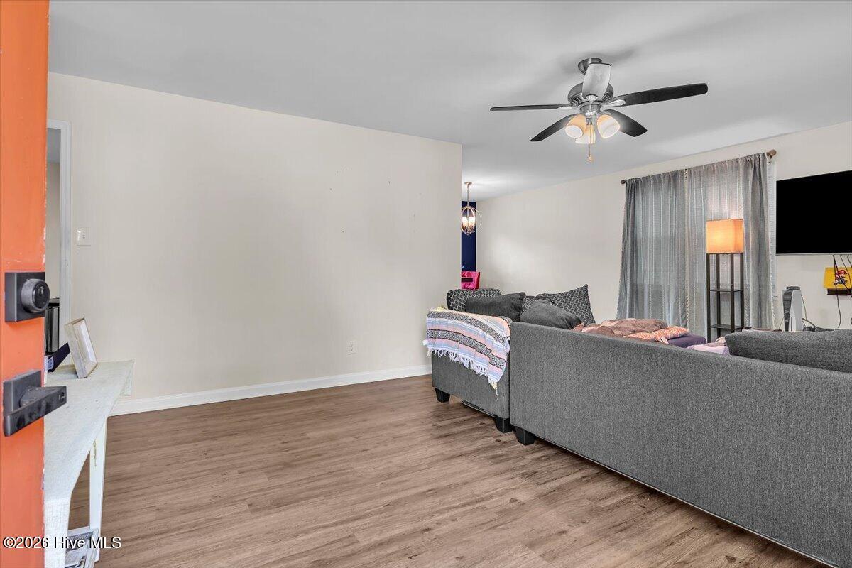 309 Woodhaven Drive Property Photo 5