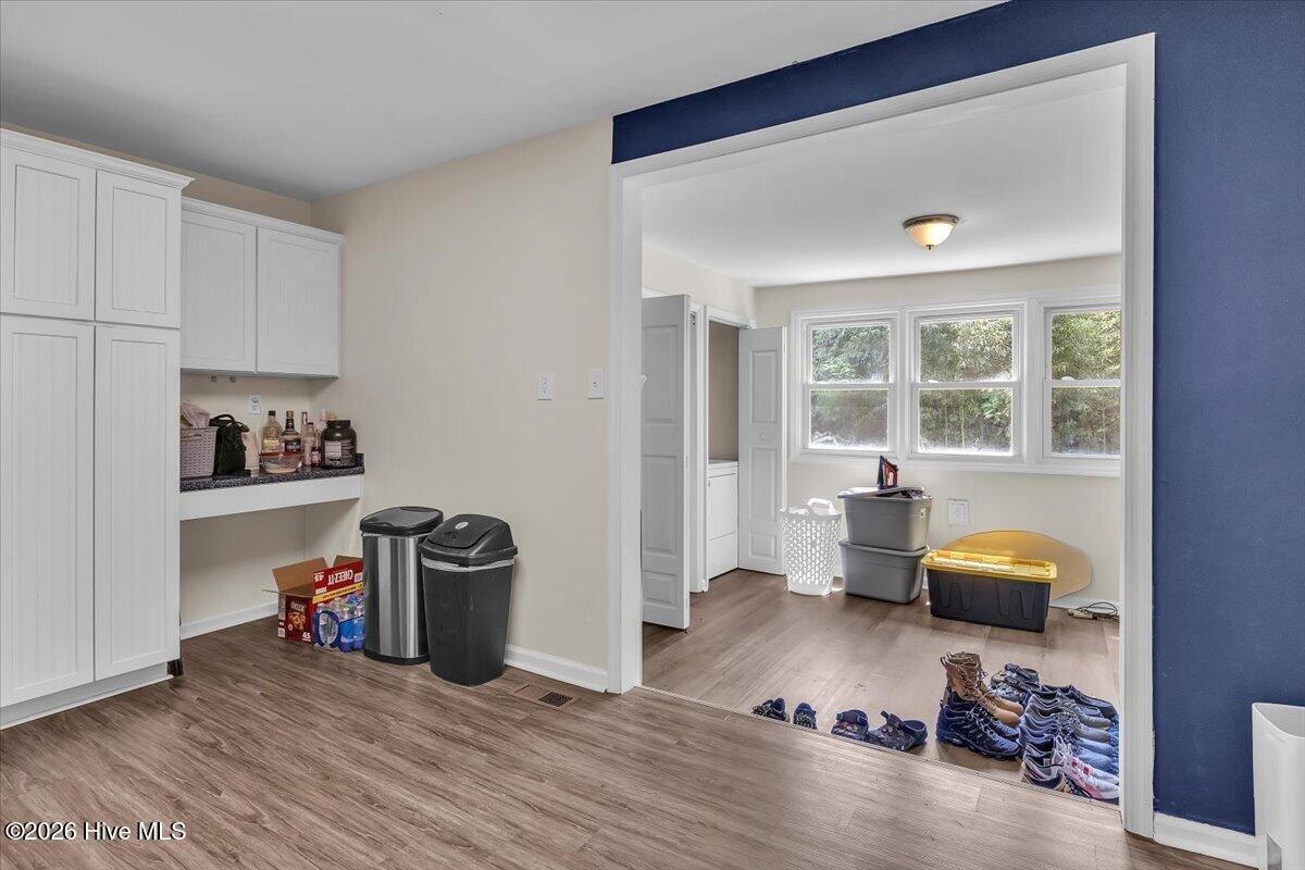 309 Woodhaven Drive Property Photo 13