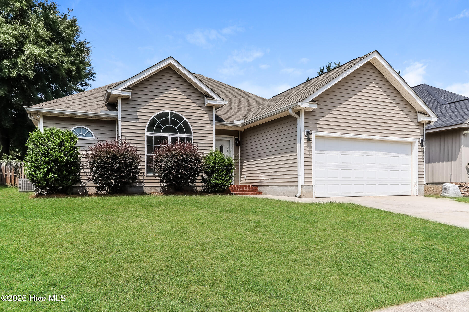 253 Spring Oak Lane Property Photo 6