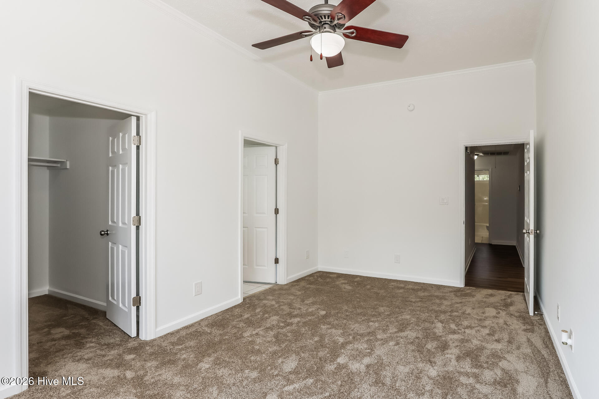 253 Spring Oak Lane Property Photo 14