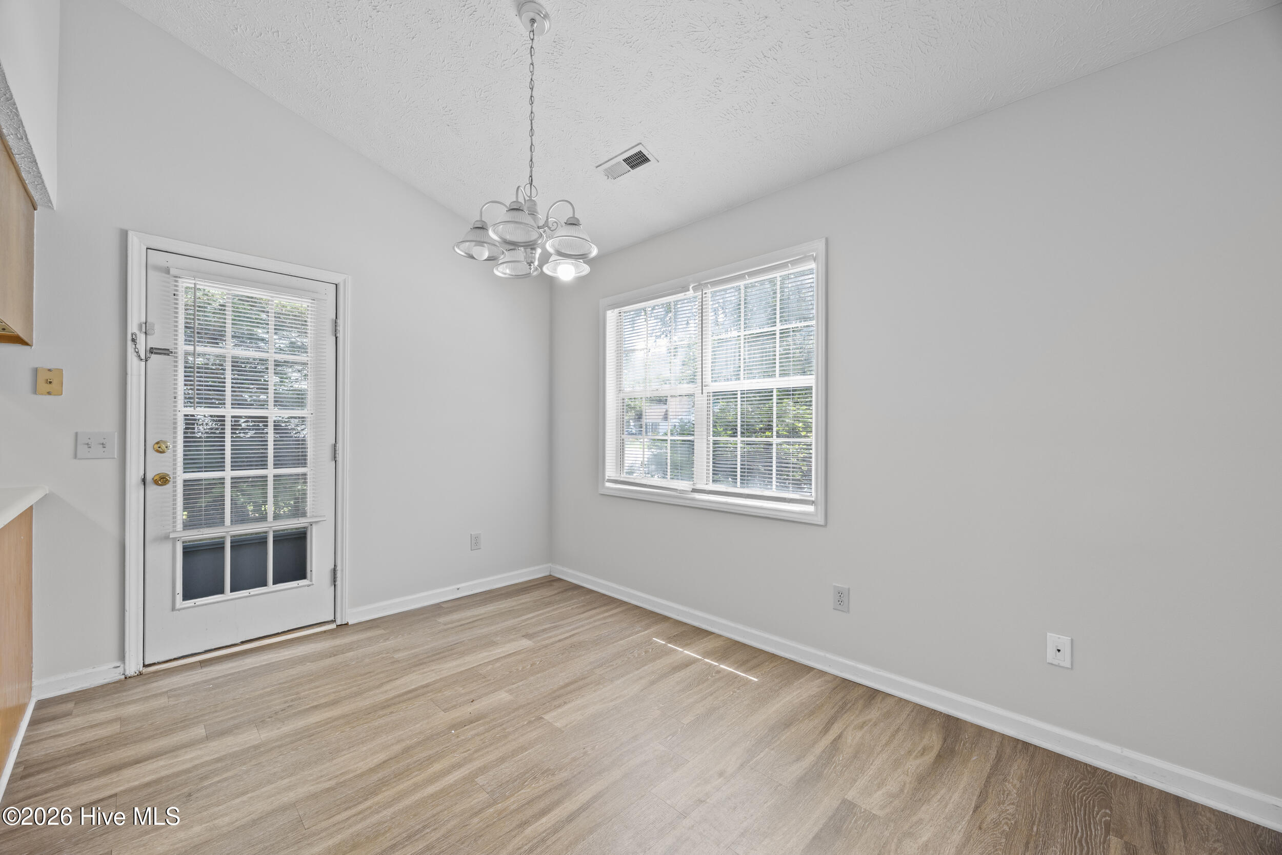 3802 Antelope Trail Property Photo 11