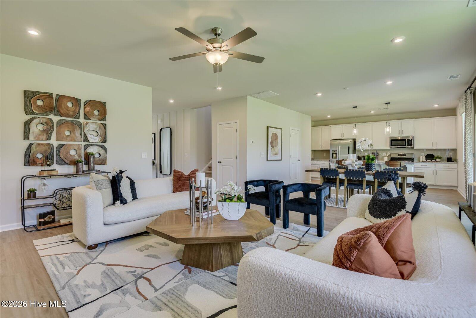 4524 Hartshorn Circle Property Photo 16