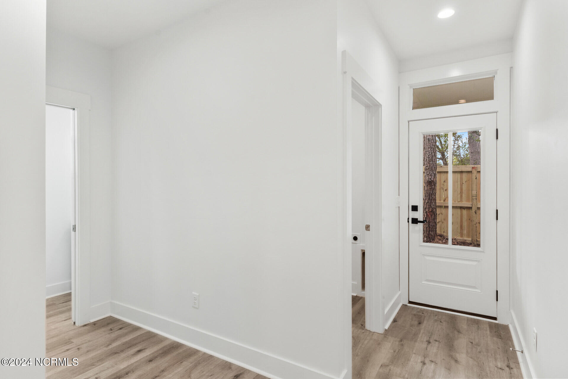 4213 Spirea Drive Ste A Property Photo 15