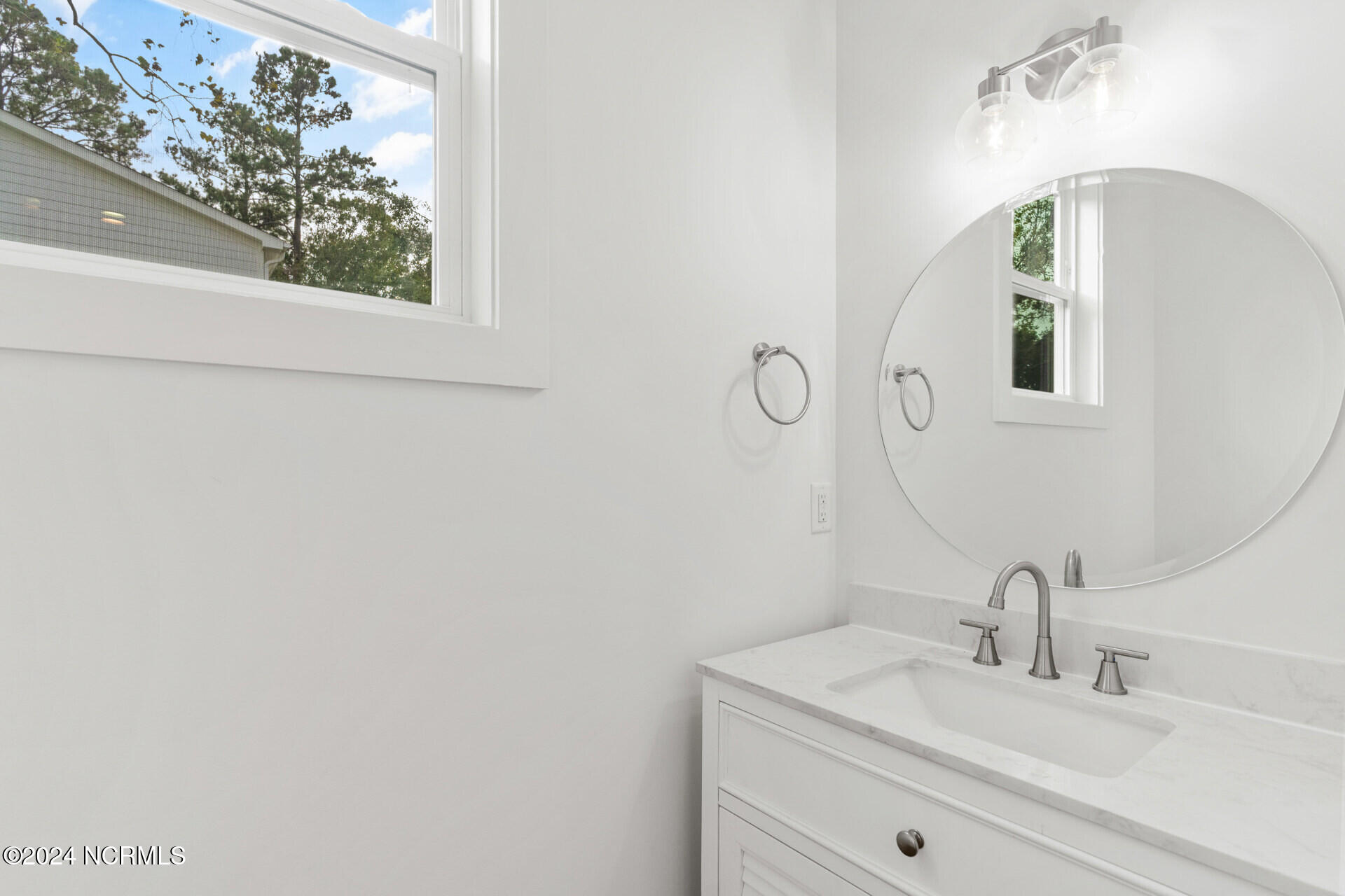 4213 Spirea Drive Ste A Property Photo 16