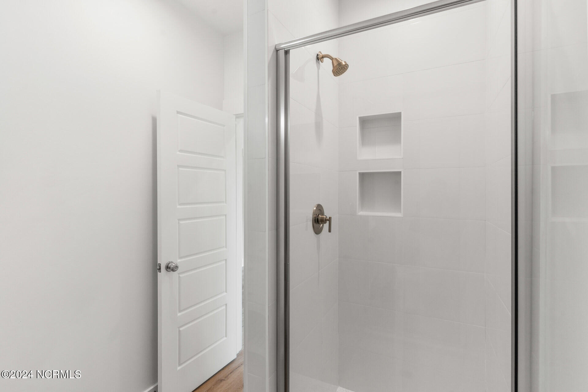 4213 Spirea Drive Ste A Property Photo 21