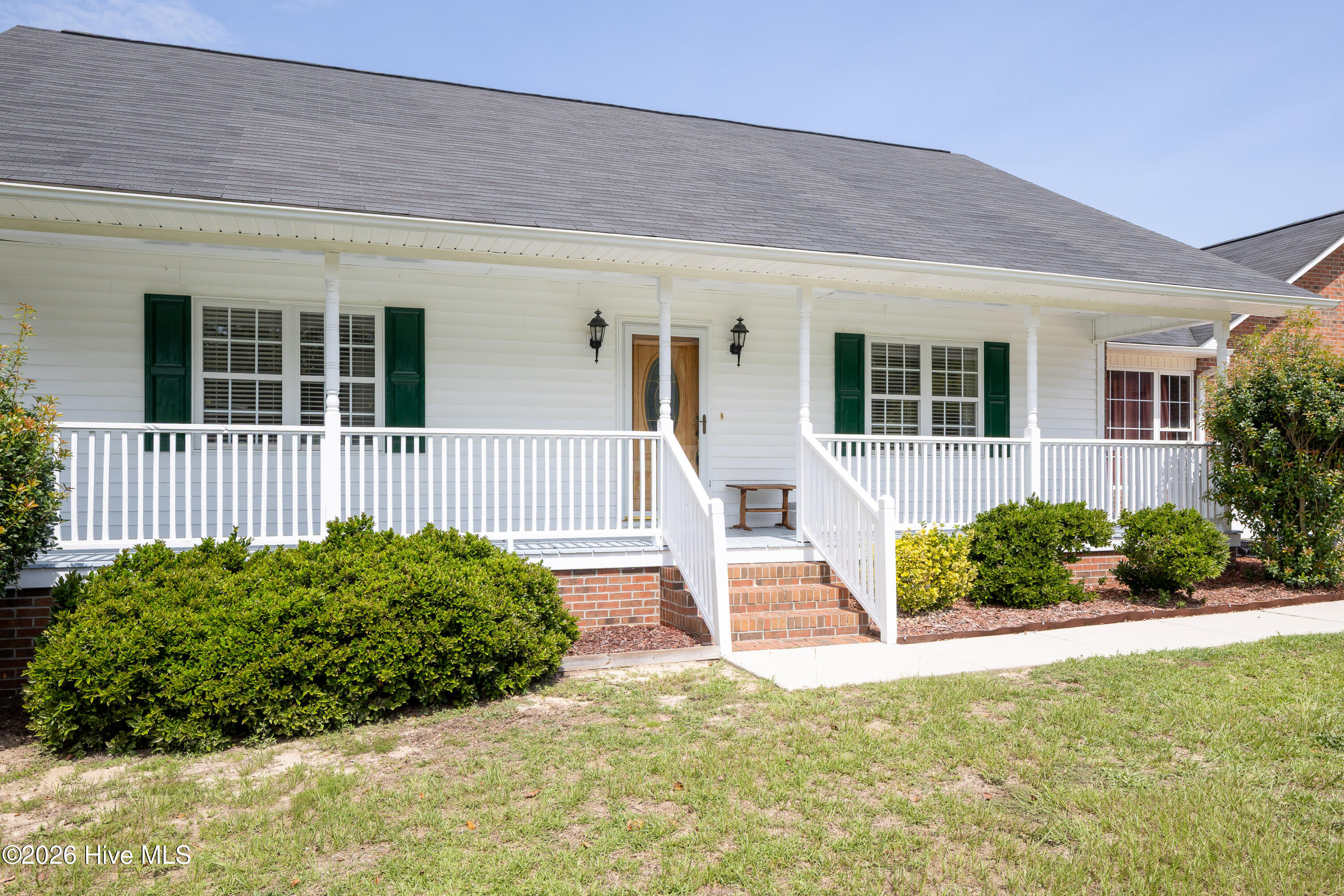 424 Cedar Lake Lane Property Photo 4