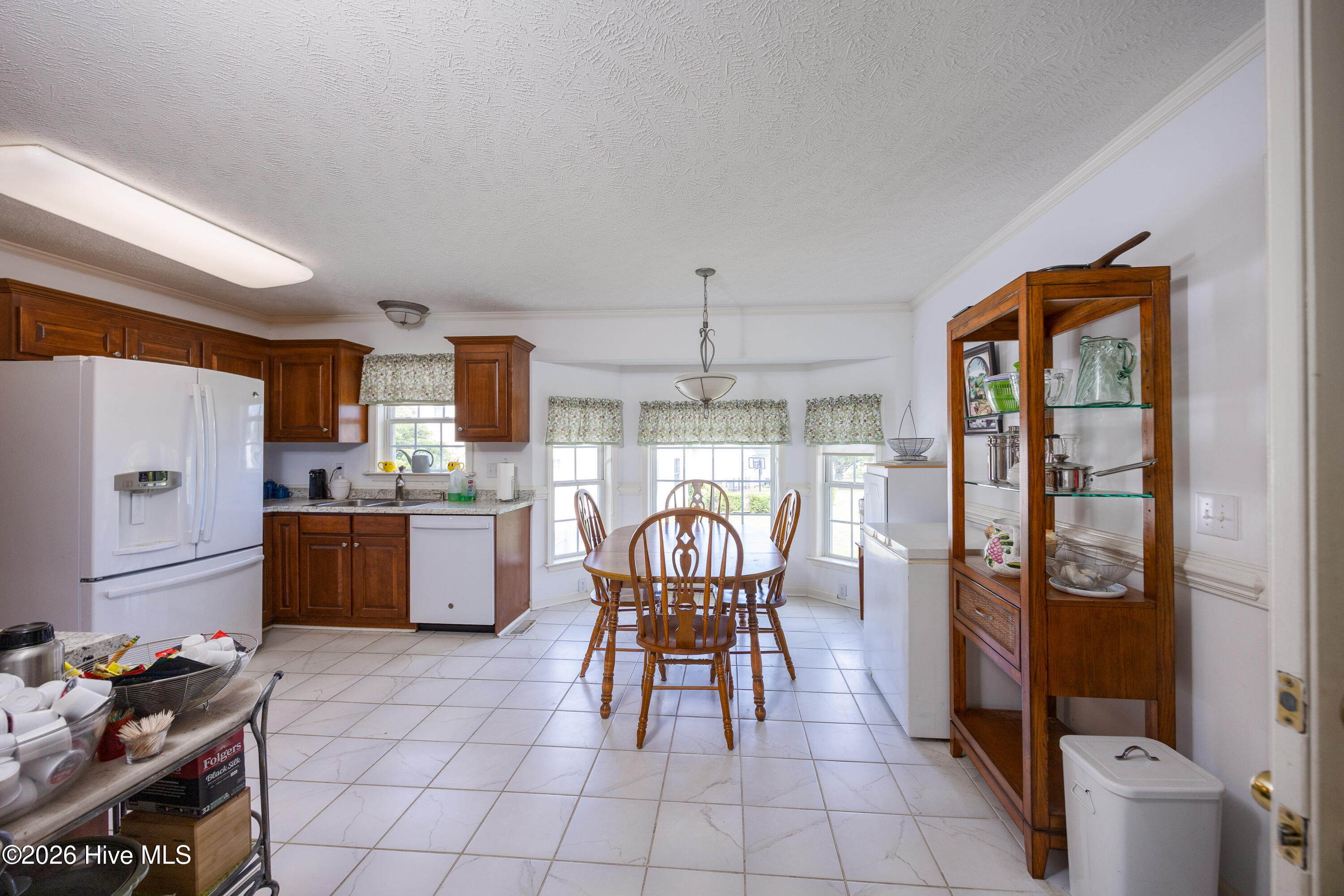 424 Cedar Lake Lane Property Photo 8
