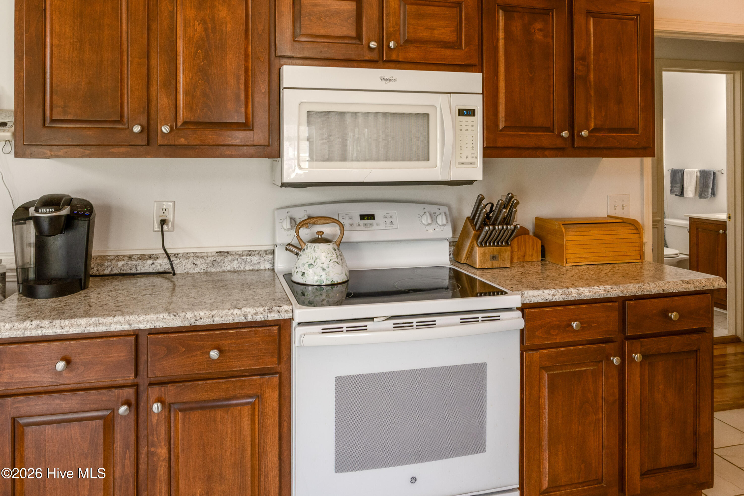424 Cedar Lake Lane Property Photo 9