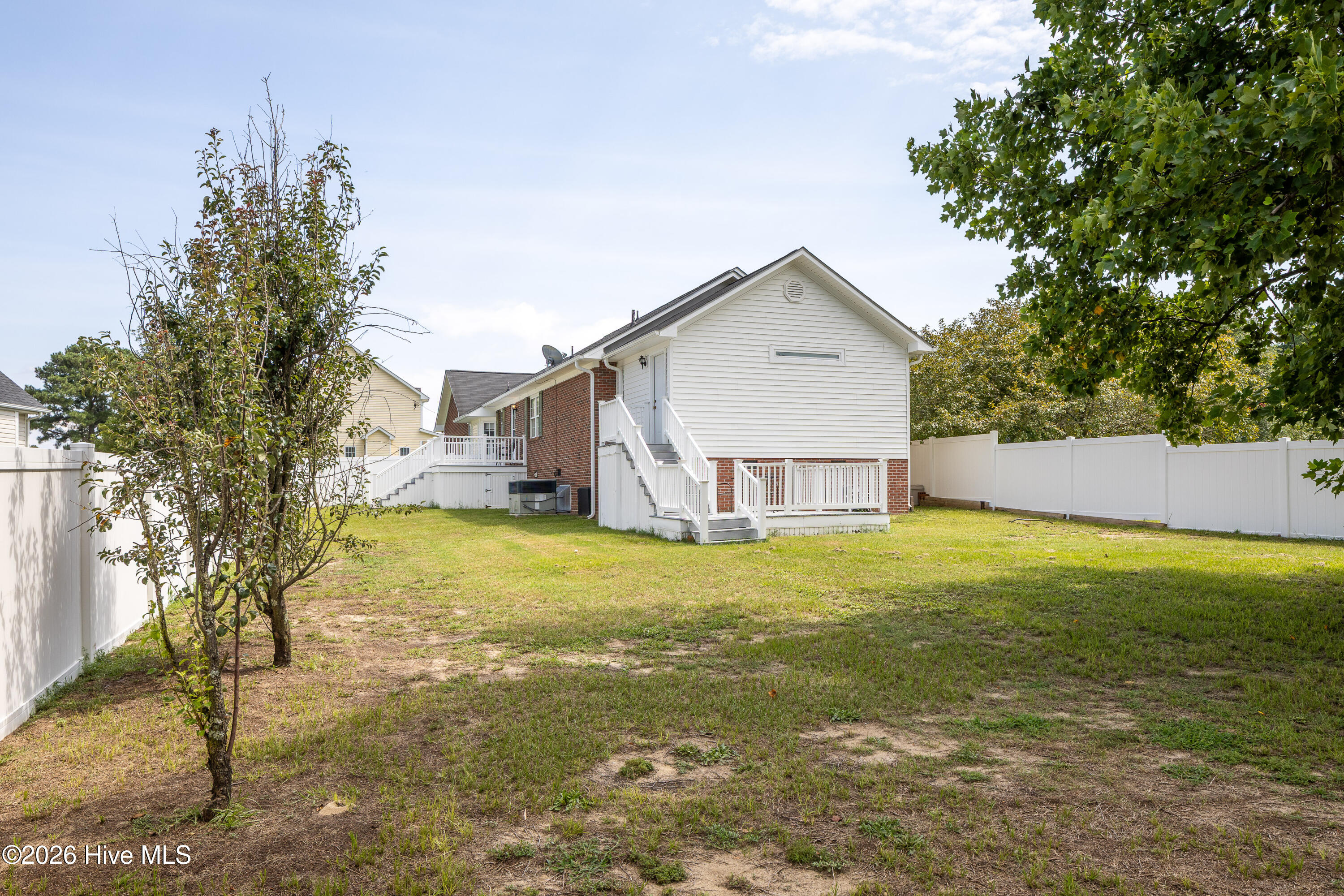 424 Cedar Lake Lane Property Photo 23