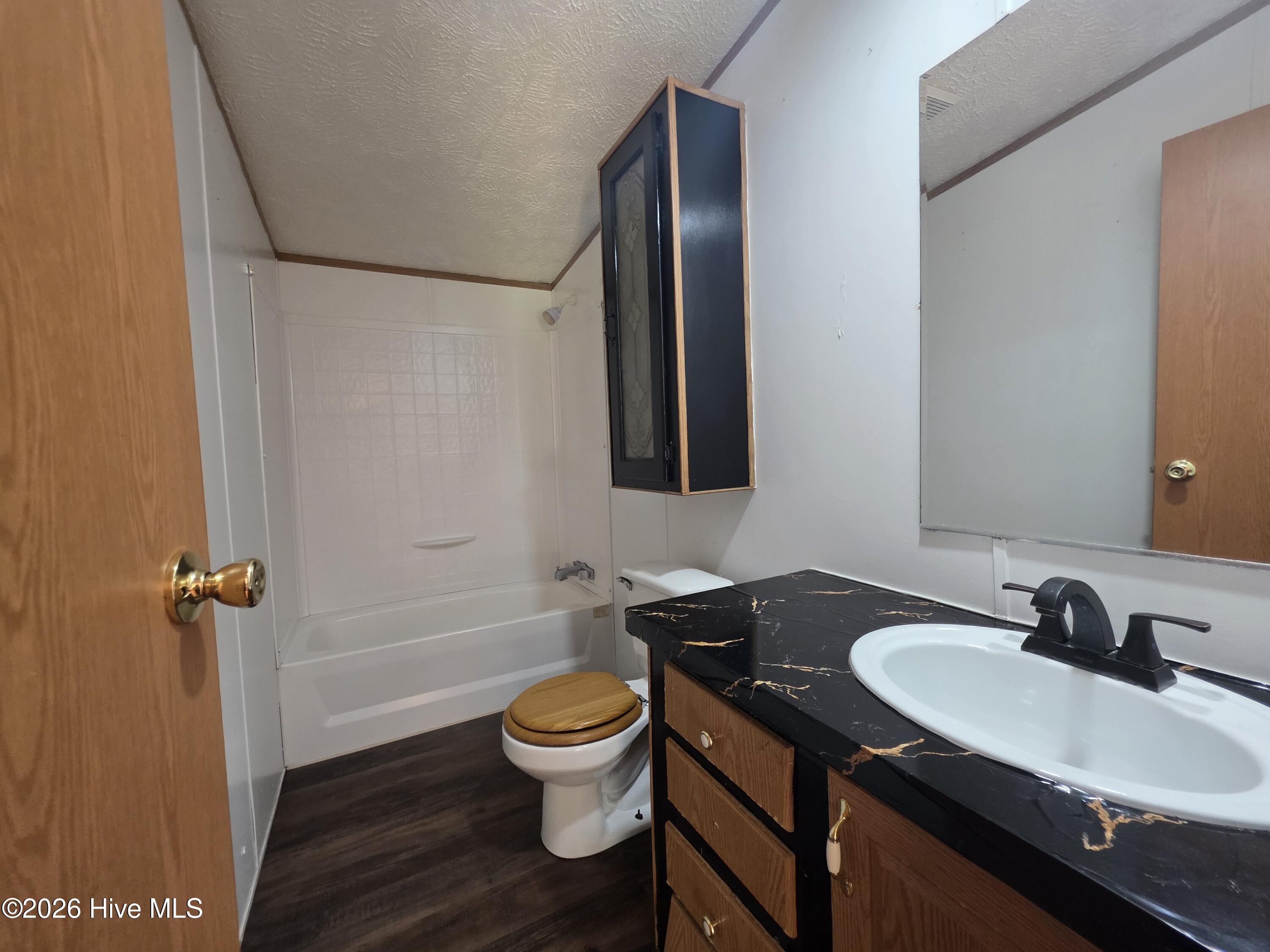 111 Harper Road Property Photo 15