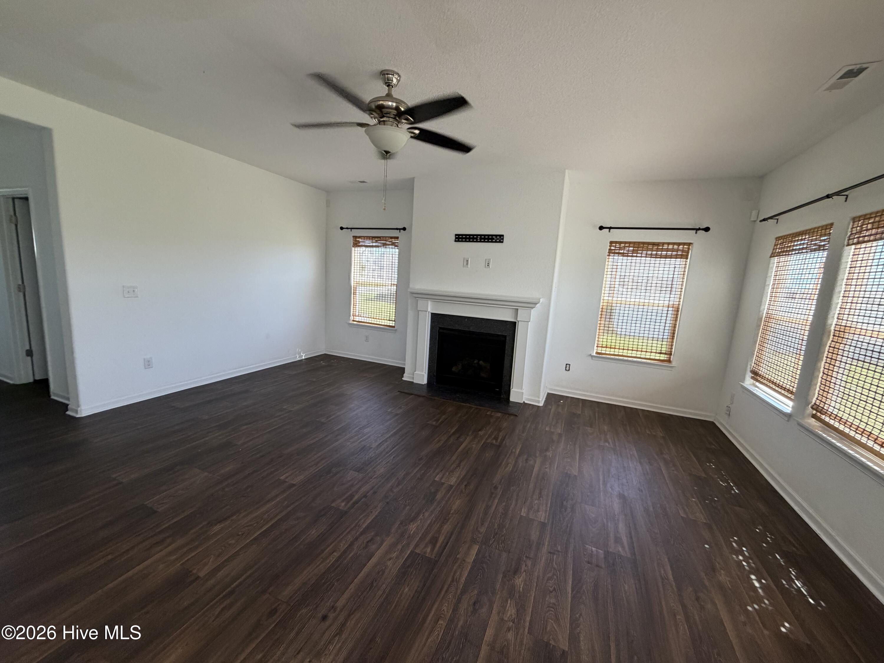 114 Currituck Reserve Parkway Property Photo 12