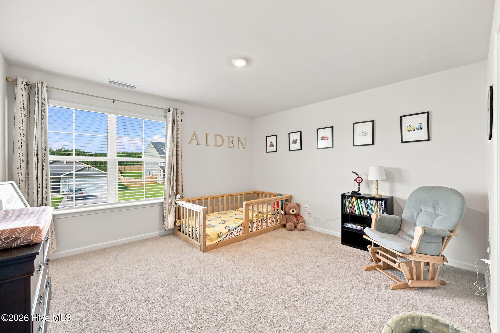2570 Summersby Drive Property Photo 16
