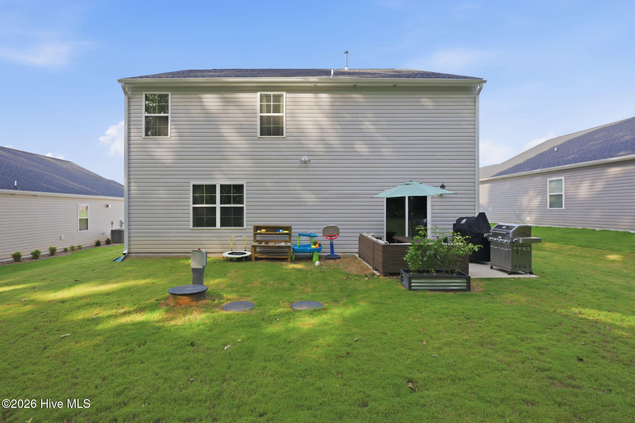 2570 Summersby Drive Property Photo 20