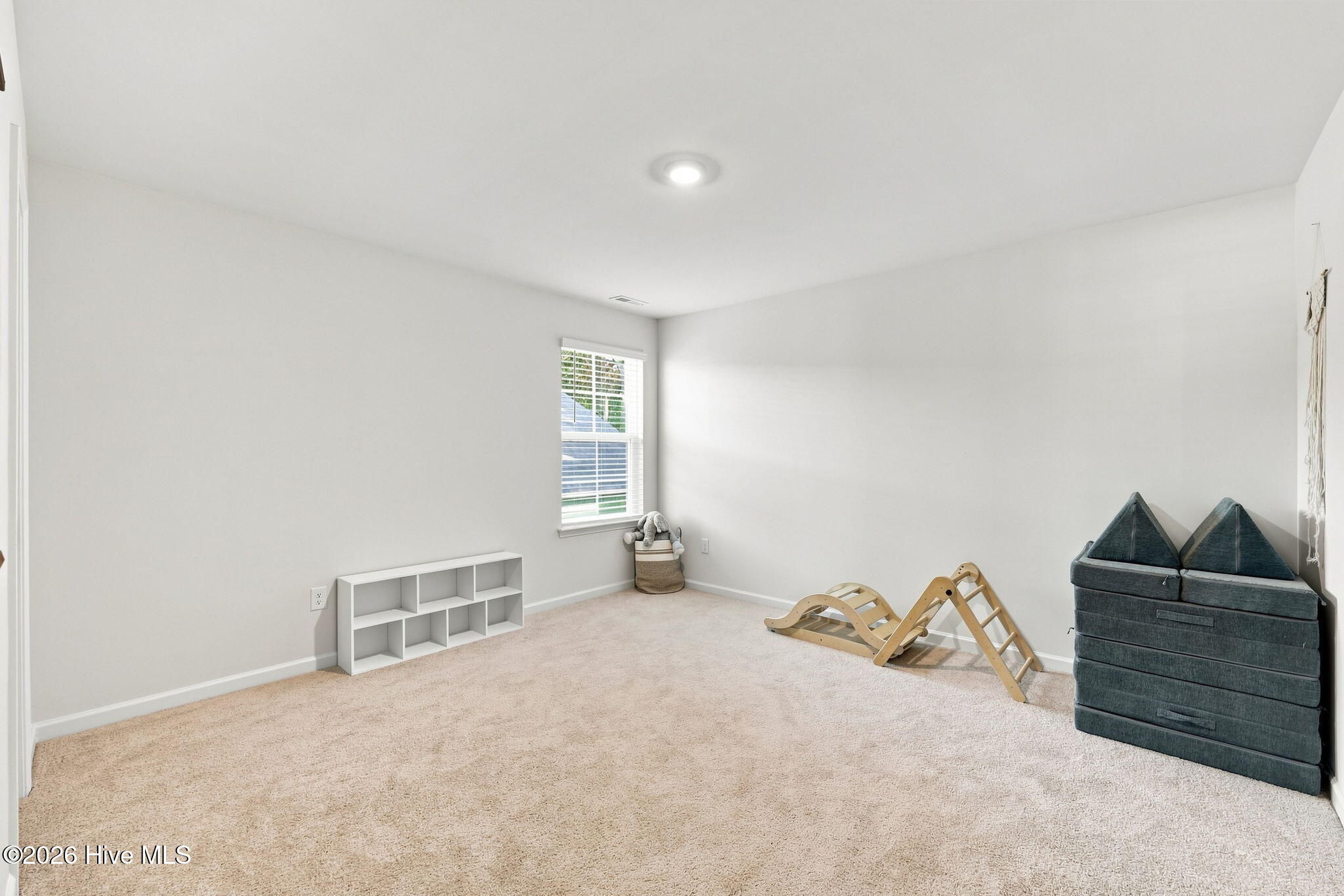 2570 Summersby Drive Property Photo 20