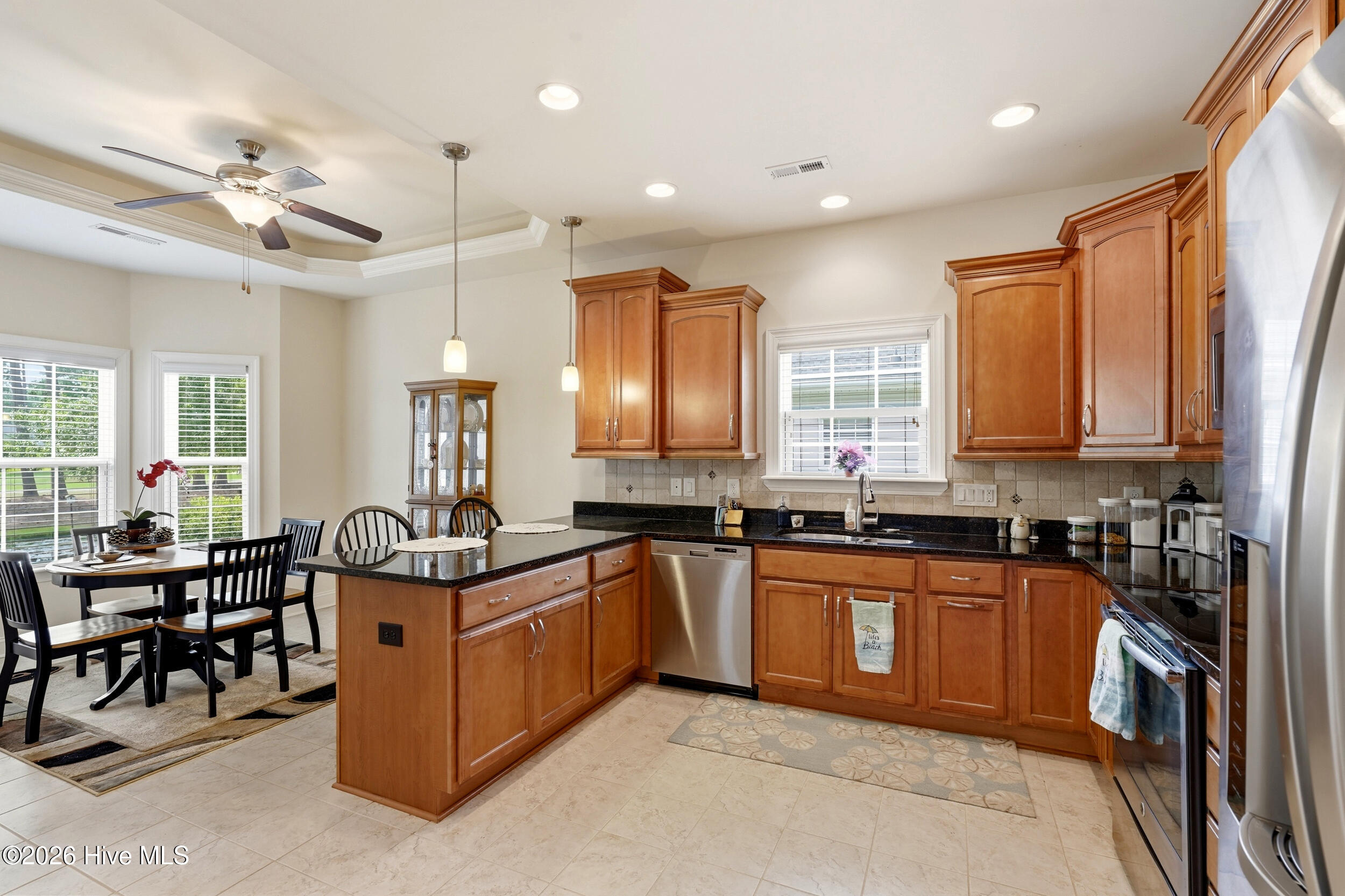 543 Chatham Court Nw Property Photo 8