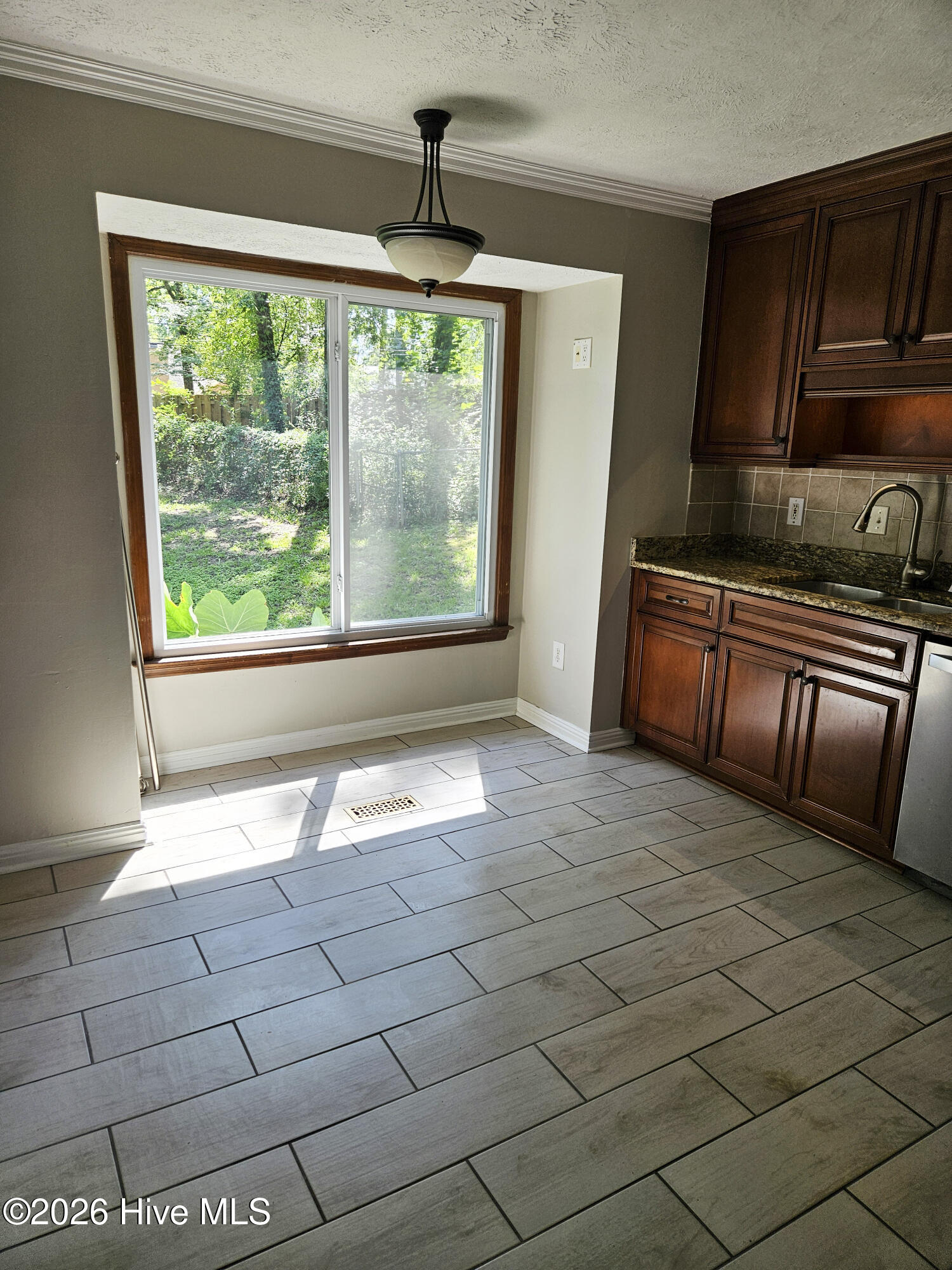 451 Bristol Road Property Photo 6