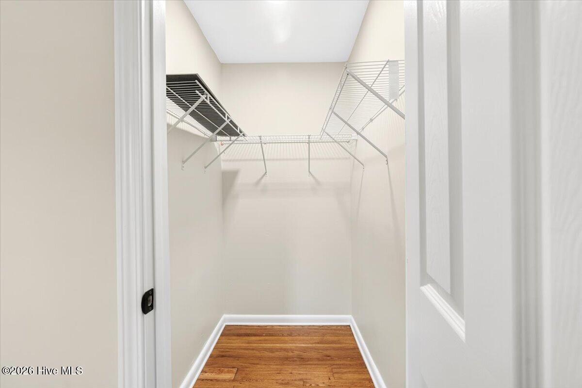 648 Railroad Street Property Photo 21
