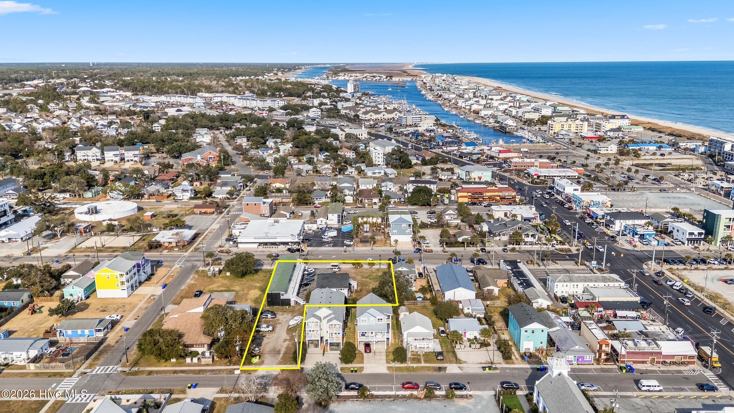 213 Cape Fear Boulevard Property Photo 7