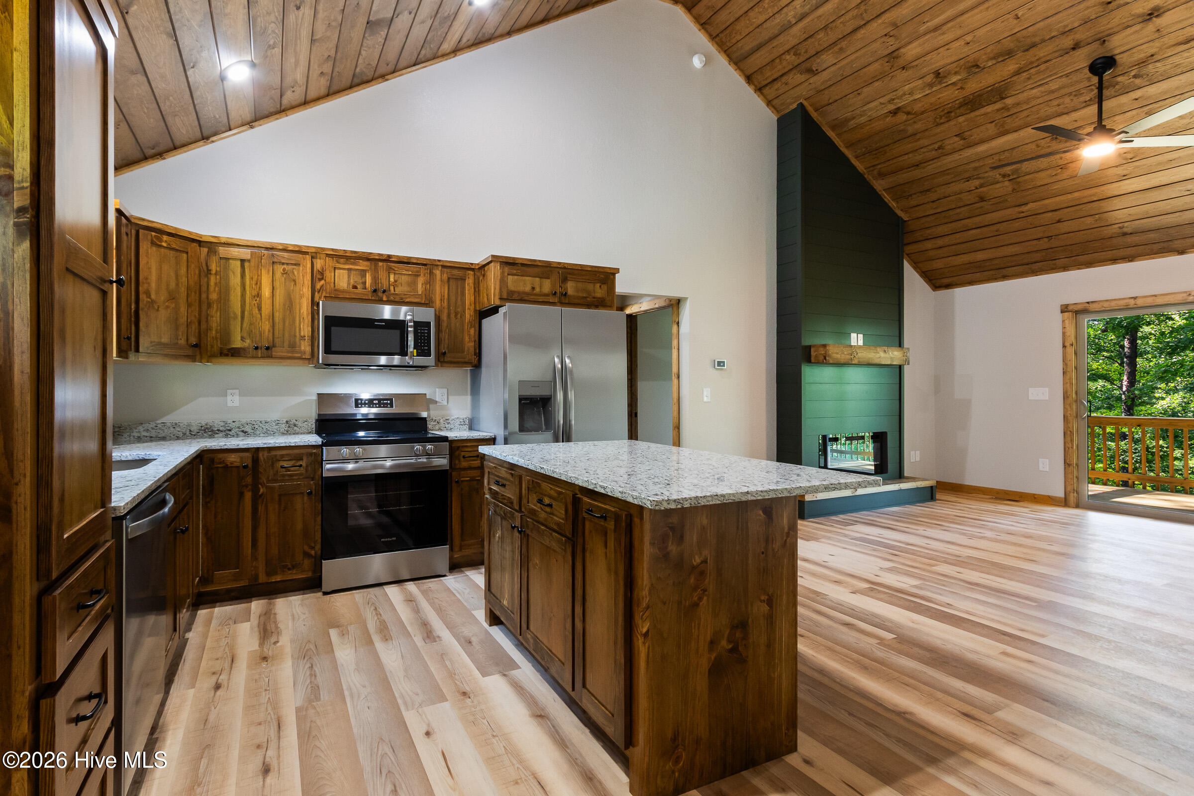 56 Oak Knob Drive Property Photo 6