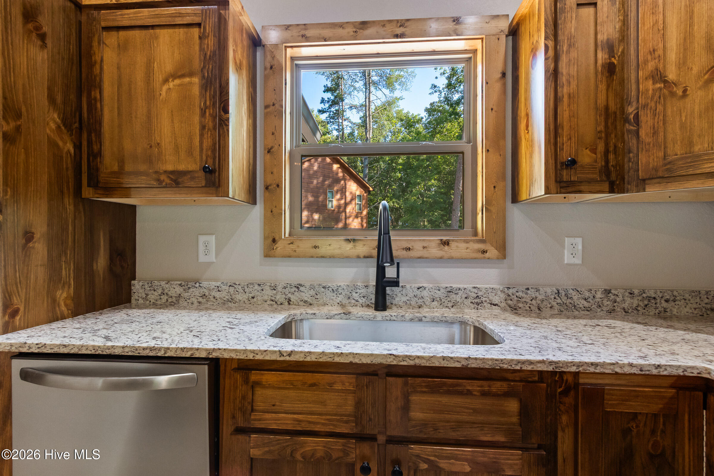 56 Oak Knob Drive Property Photo 8