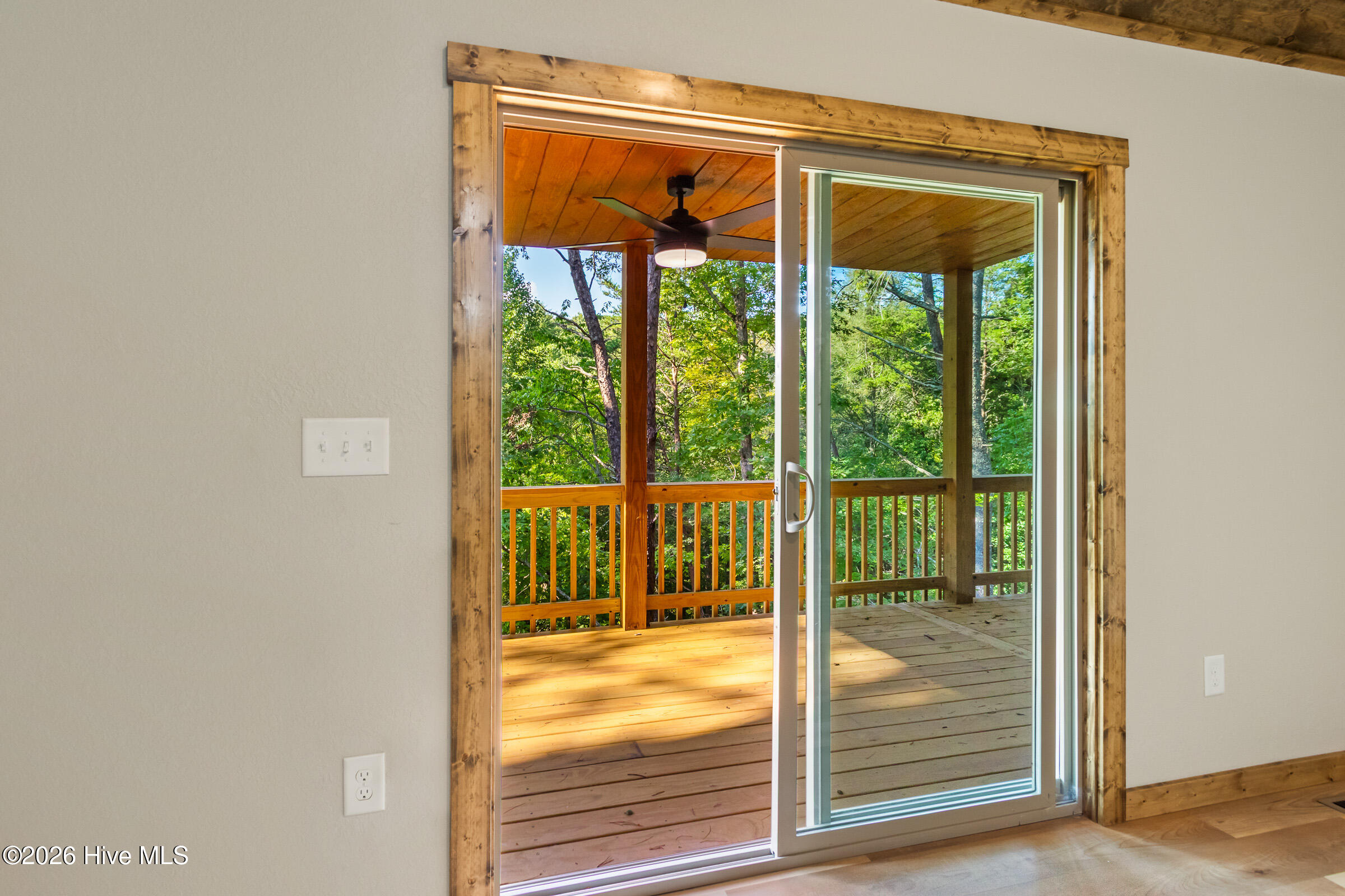 56 Oak Knob Drive Property Photo 13