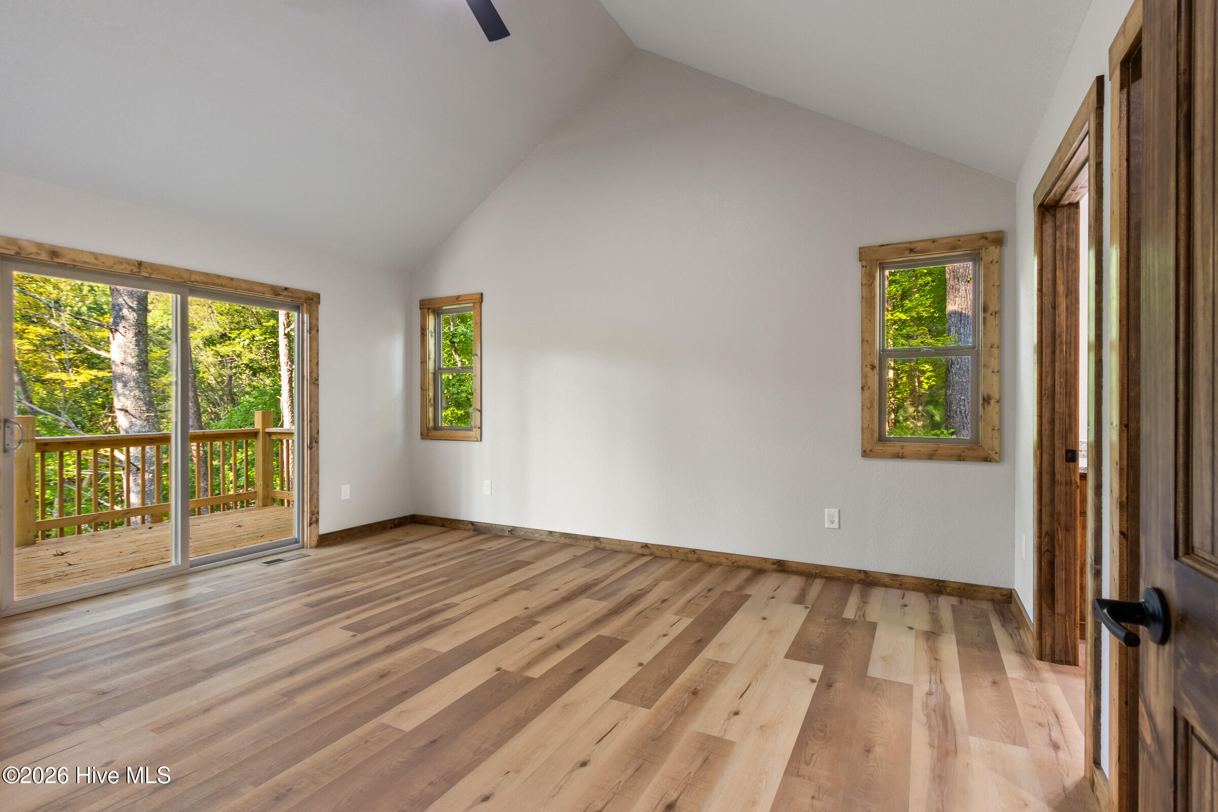 56 Oak Knob Drive Property Photo 17