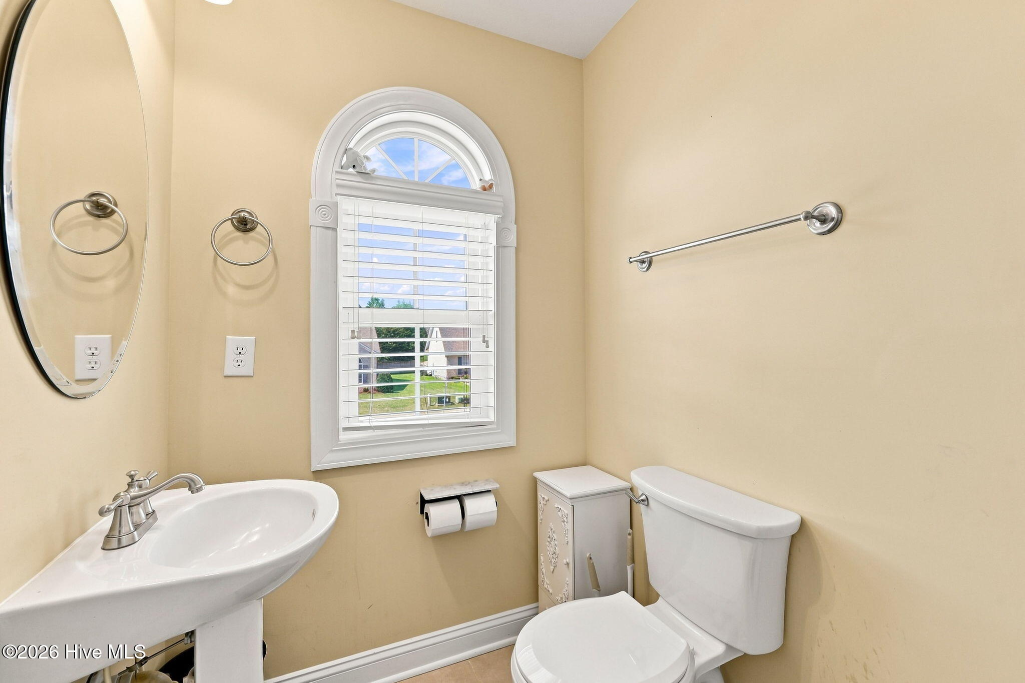 2036 Cambria Drive B Property Photo 37