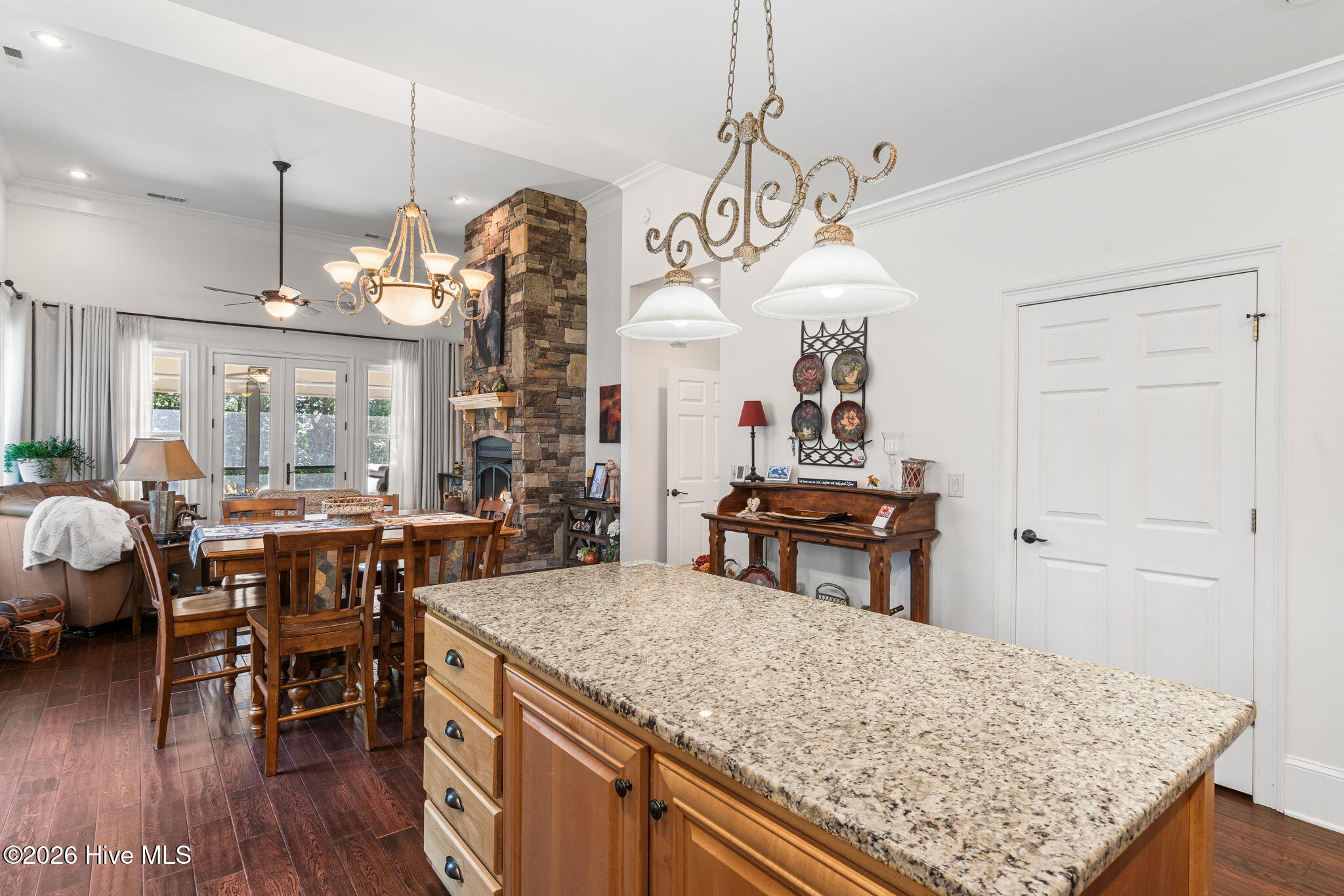 358 Licklog Ridge Property Photo 6