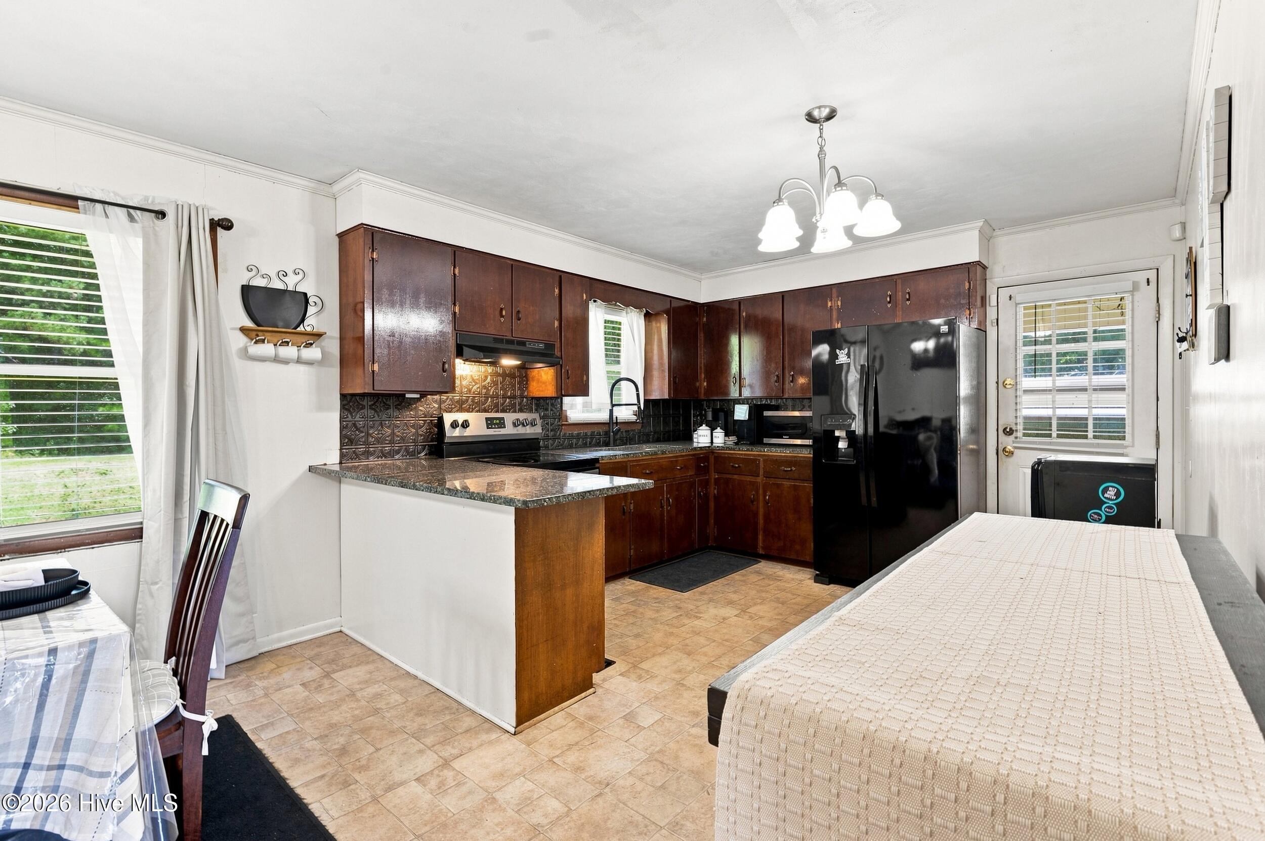 839 Nc-11 Property Photo 8