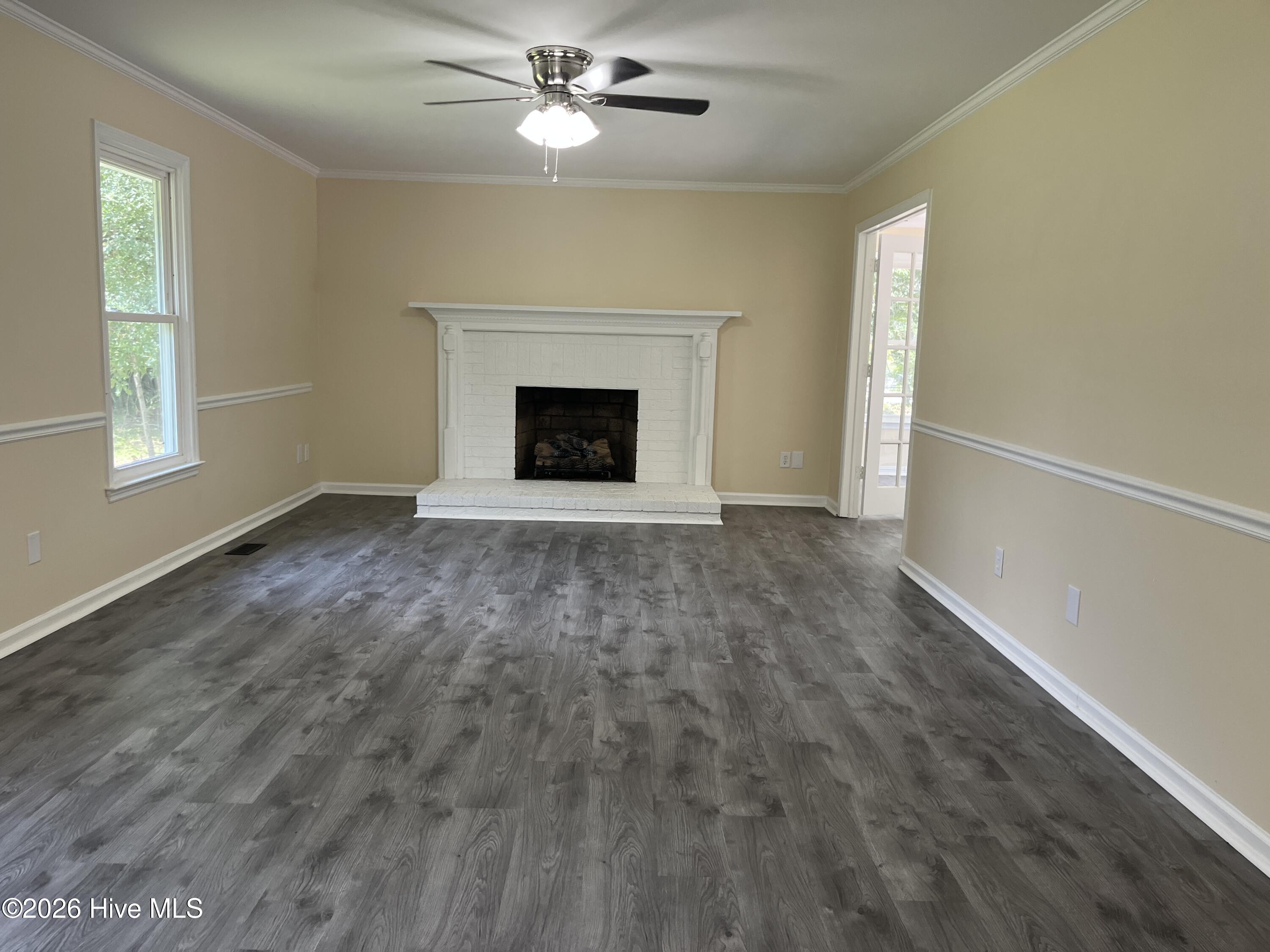 220 Edgewood Drive Property Photo 15