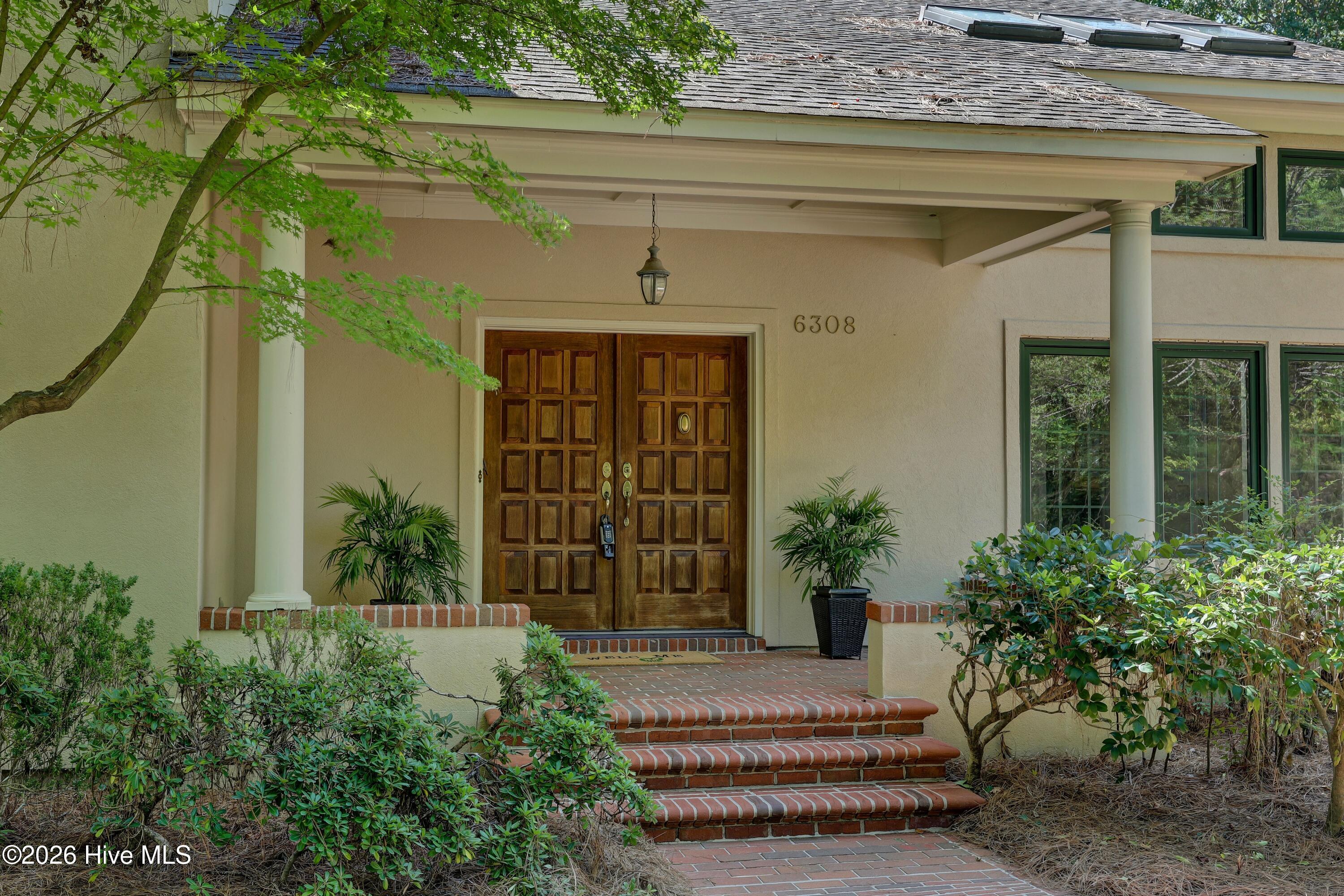 6308 Property Photo 1