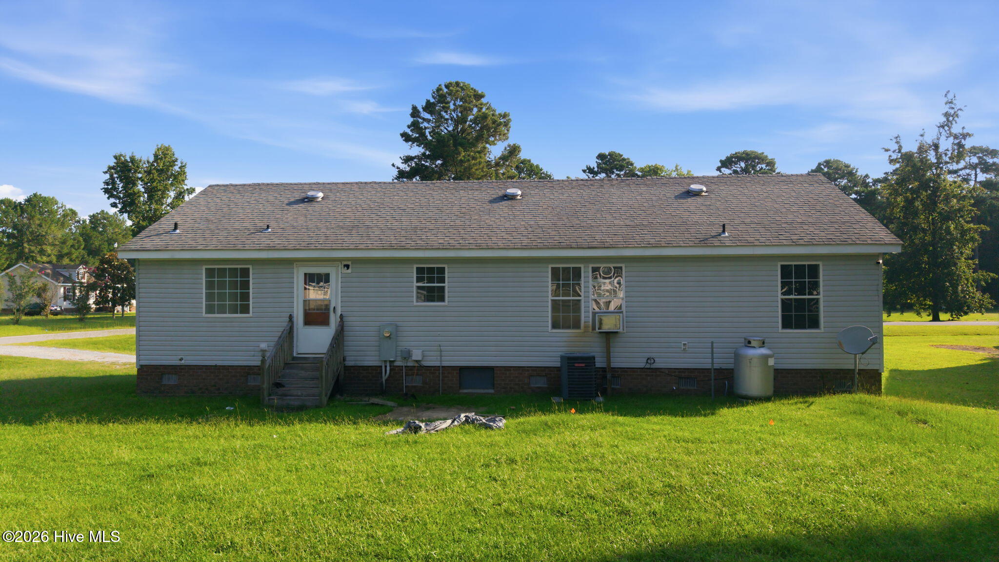 506 Britannia Drive Property Photo 35