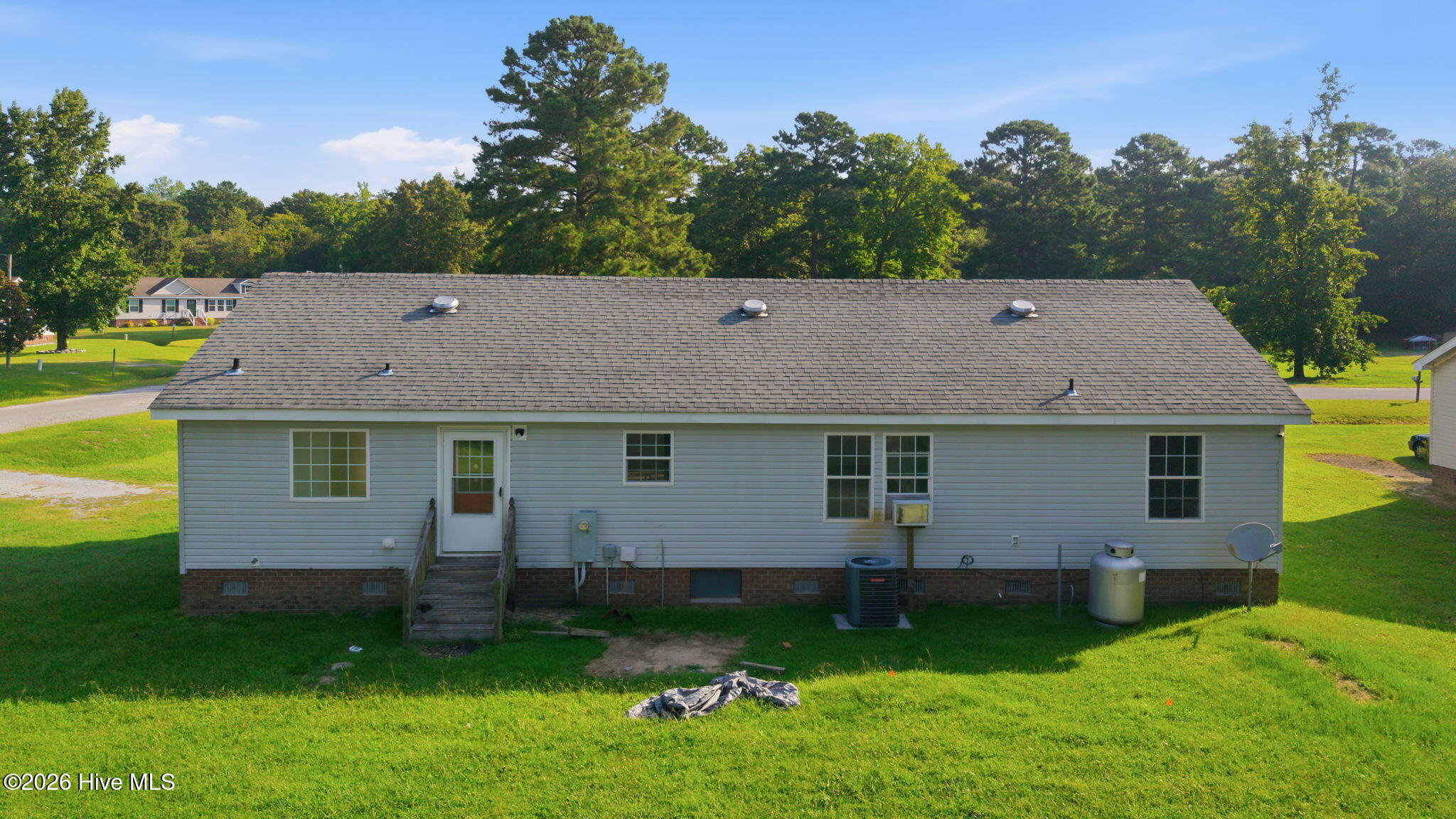 506 Britannia Drive Property Photo 38