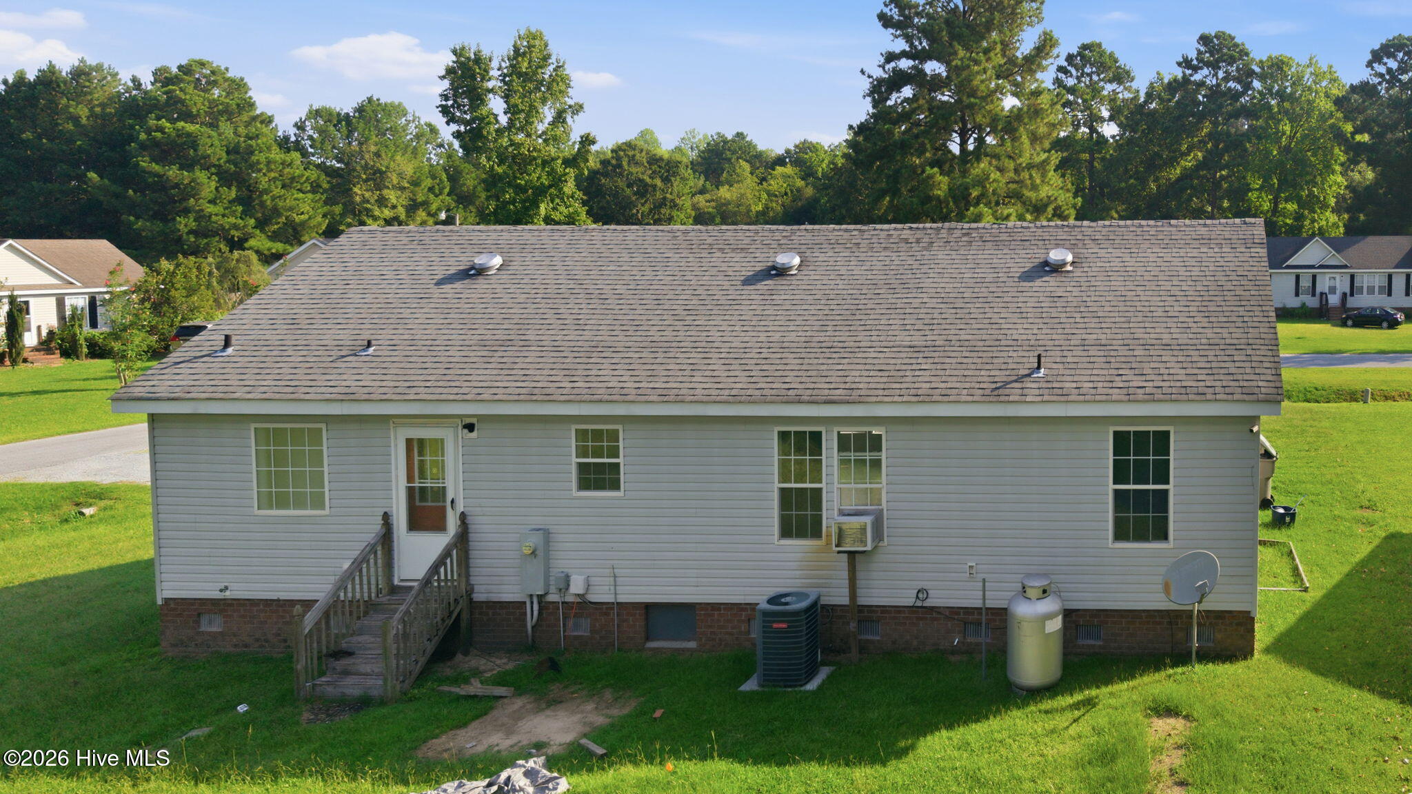 506 Britannia Drive Property Photo 40