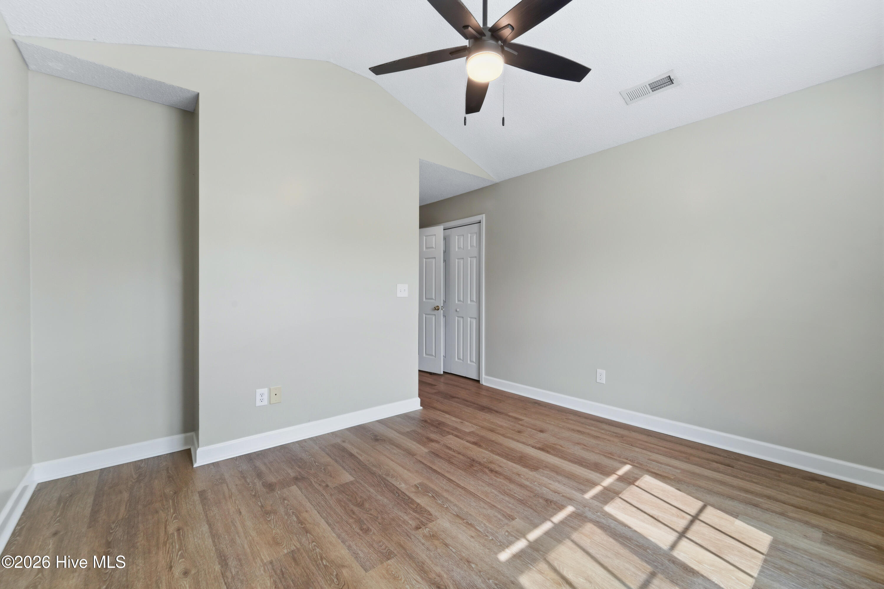 4212 Elizabeth Avenue Property Photo 14
