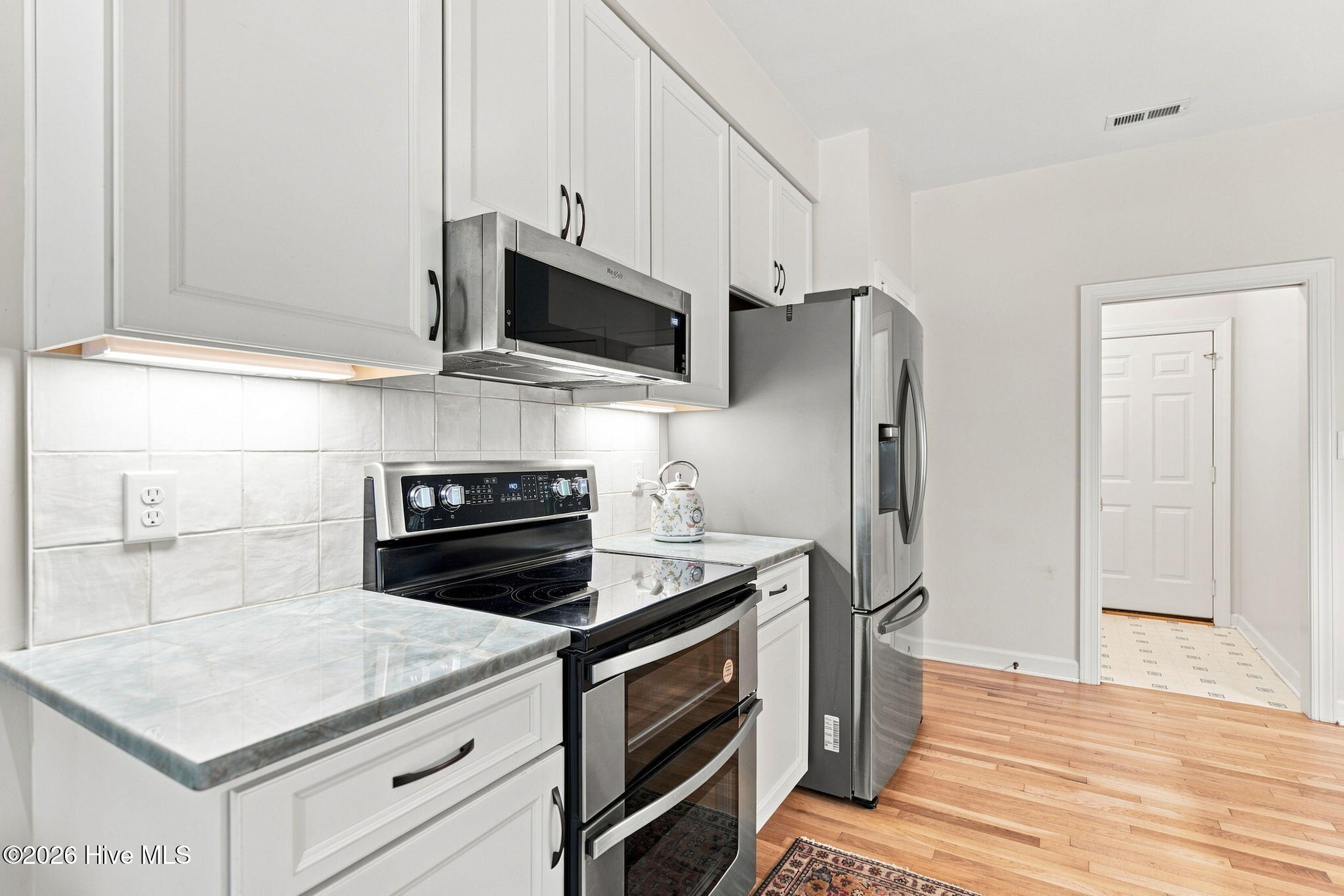 103 Leslie Lane Property Photo 18