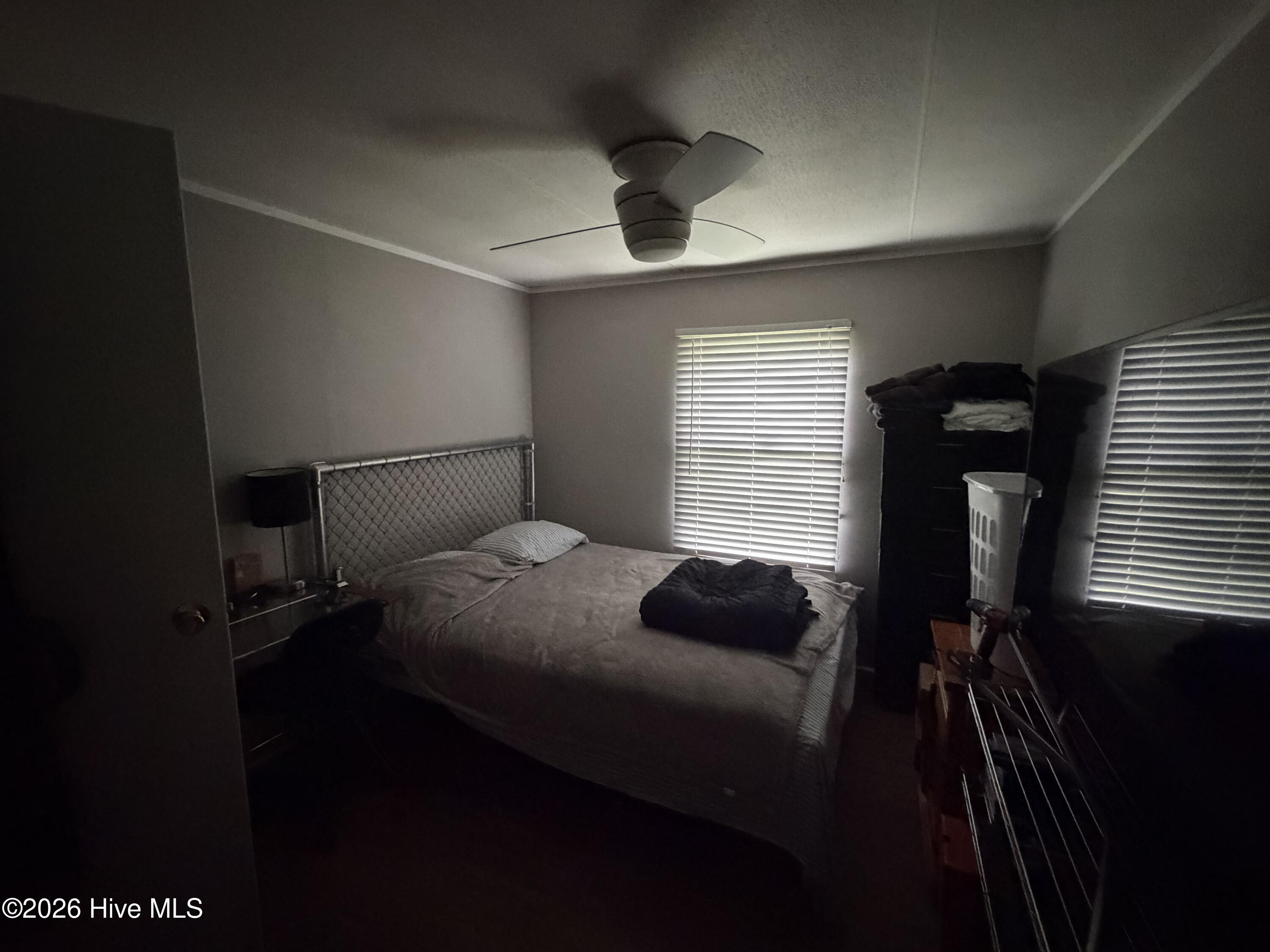 1085 Wells Road Property Photo 6
