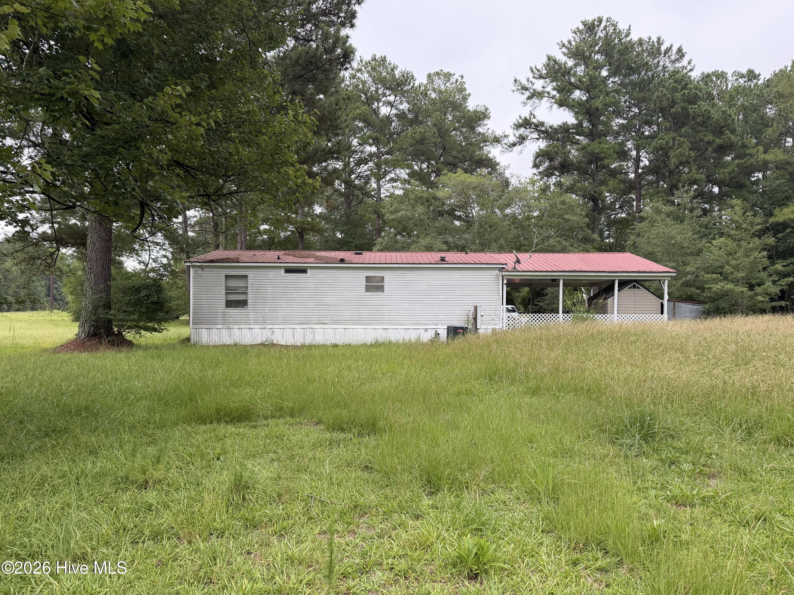 1085 Wells Road Property Photo 12