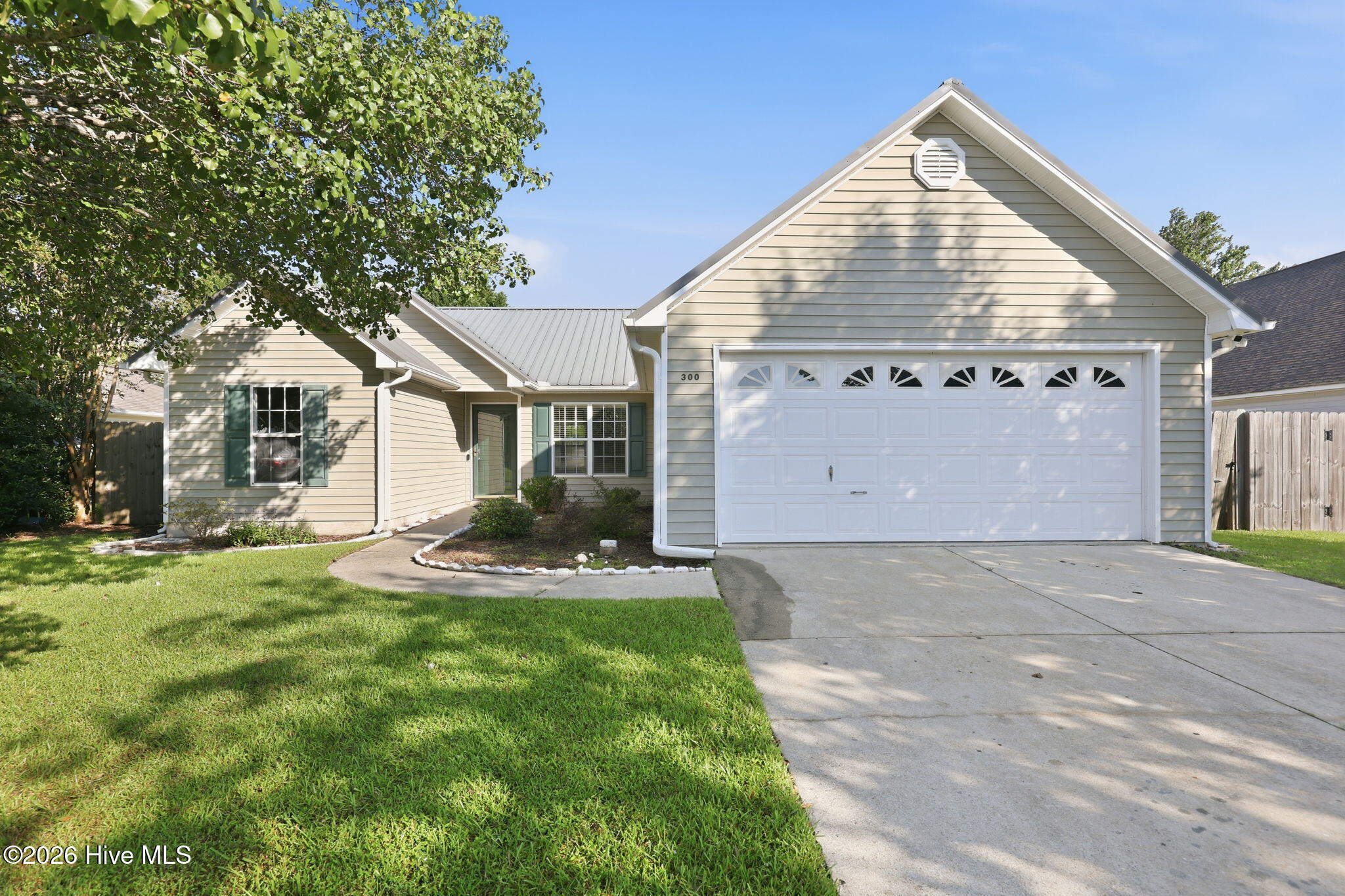 300 Foxhall Road Property Photo 2