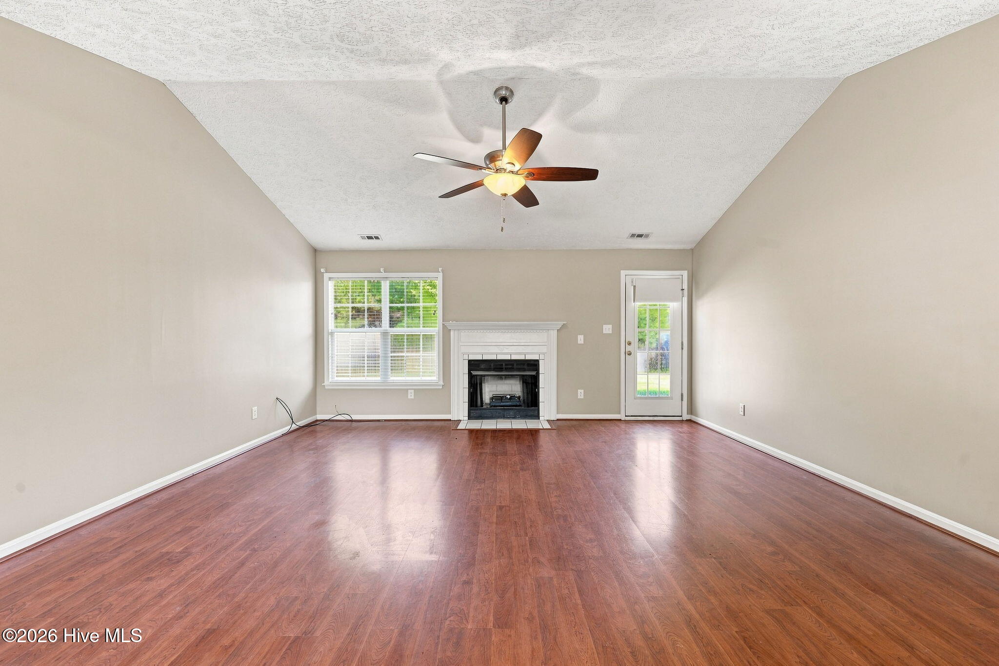 300 Foxhall Road Property Photo 14