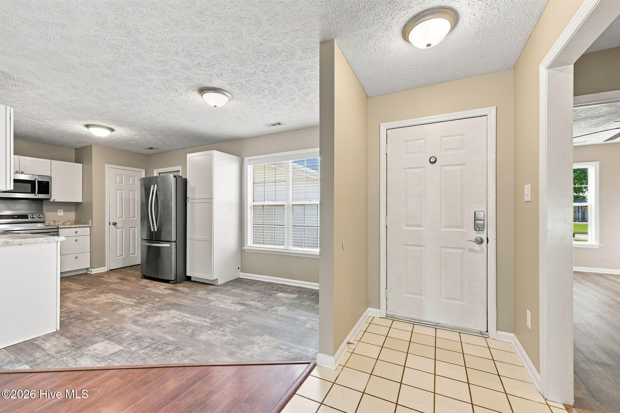 300 Foxhall Road Property Photo 18