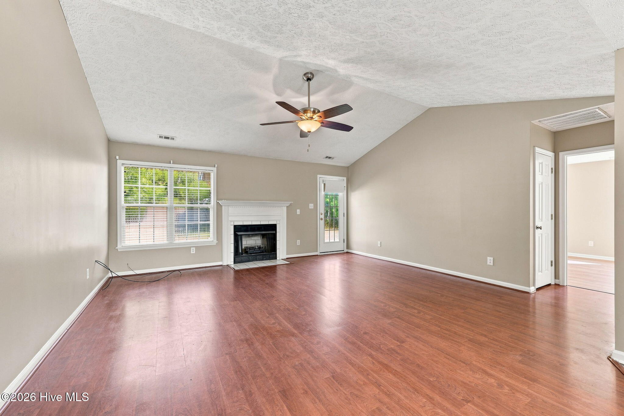 300 Foxhall Road Property Photo 19