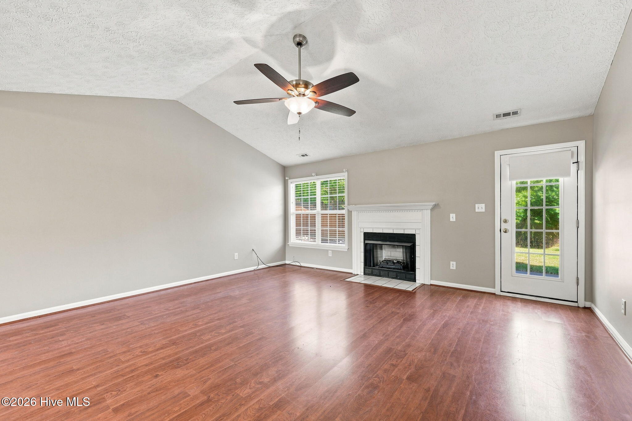 300 Foxhall Road Property Photo 21