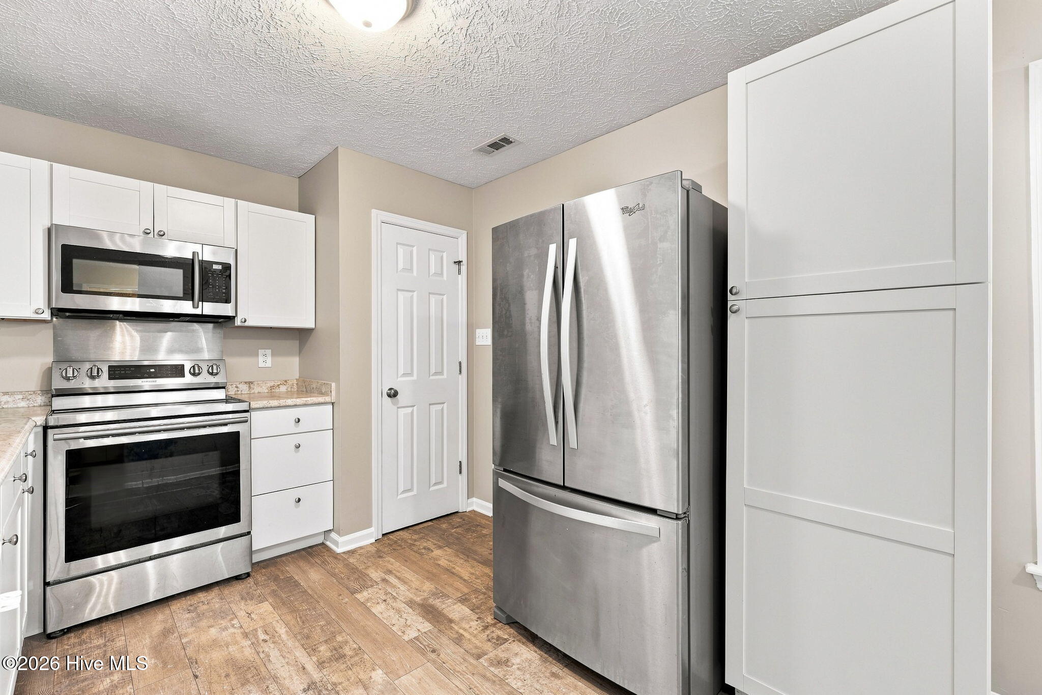 300 Foxhall Road Property Photo 26